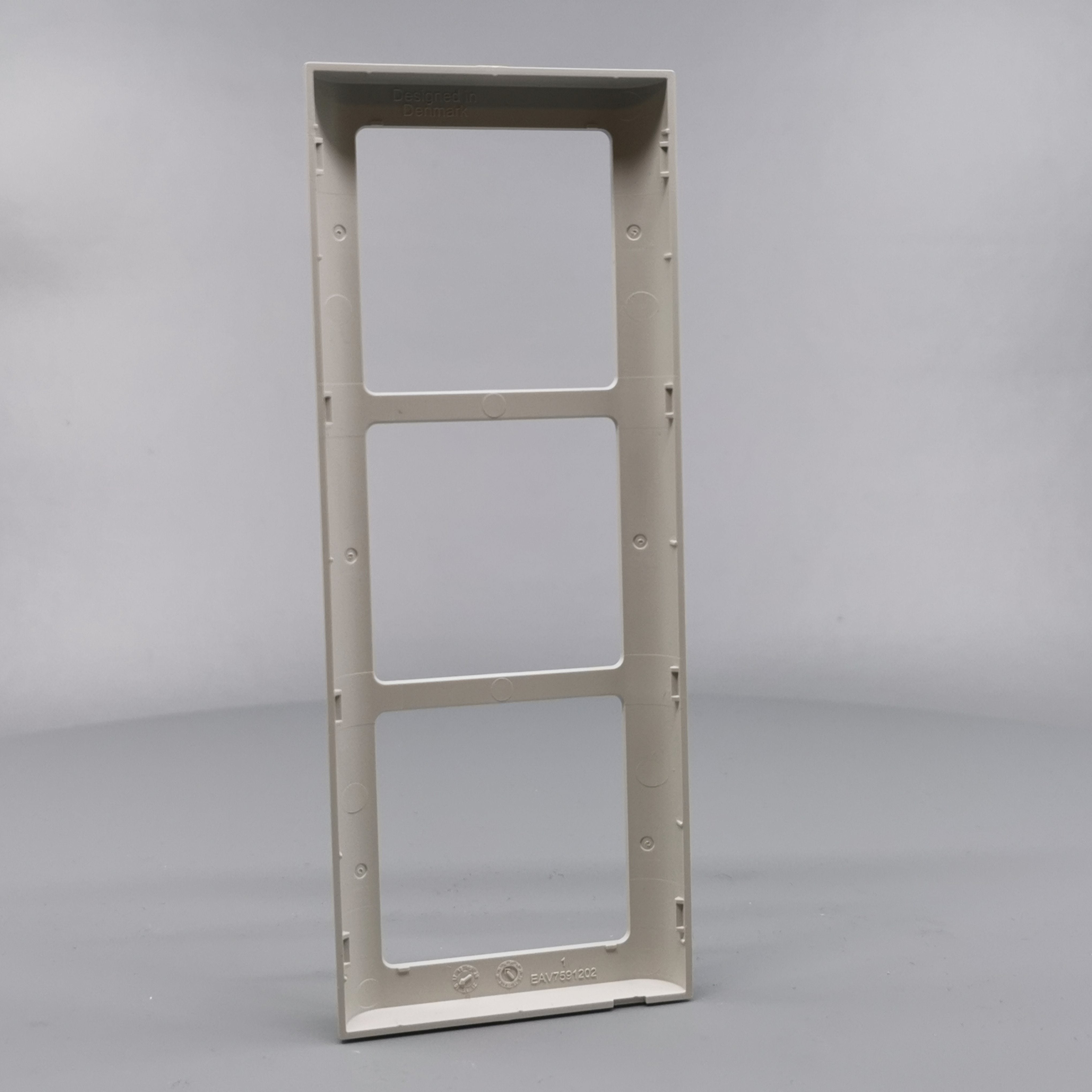 LK Fuga ramme SOFT 63 3x1m - lysegrå