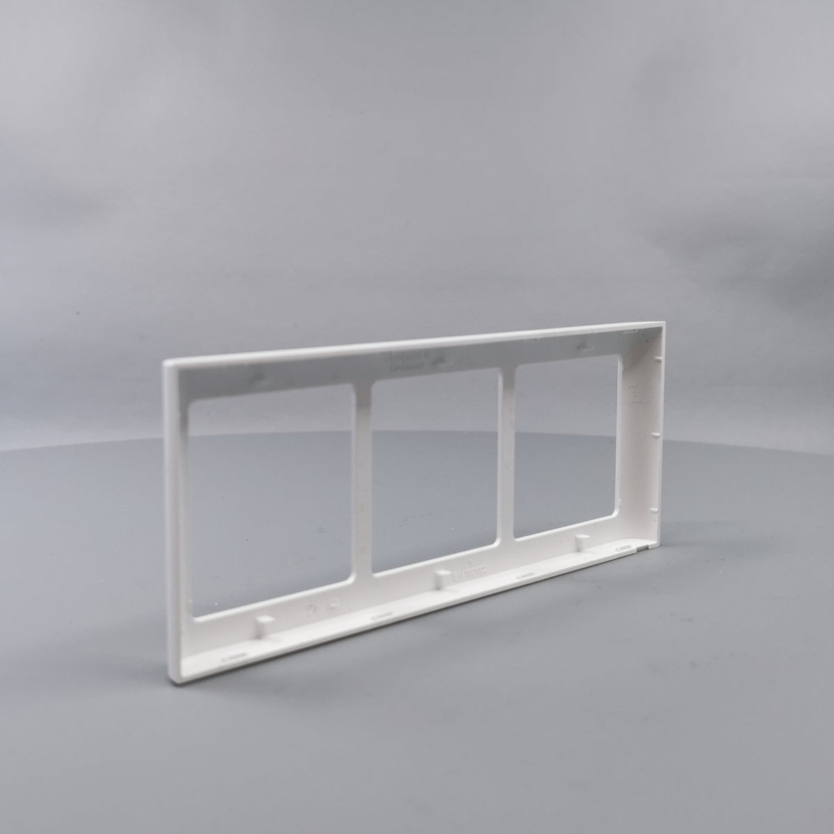 LK Fuga ramme SOFT 63 3x1m vandret - hvid (360° frame 10)