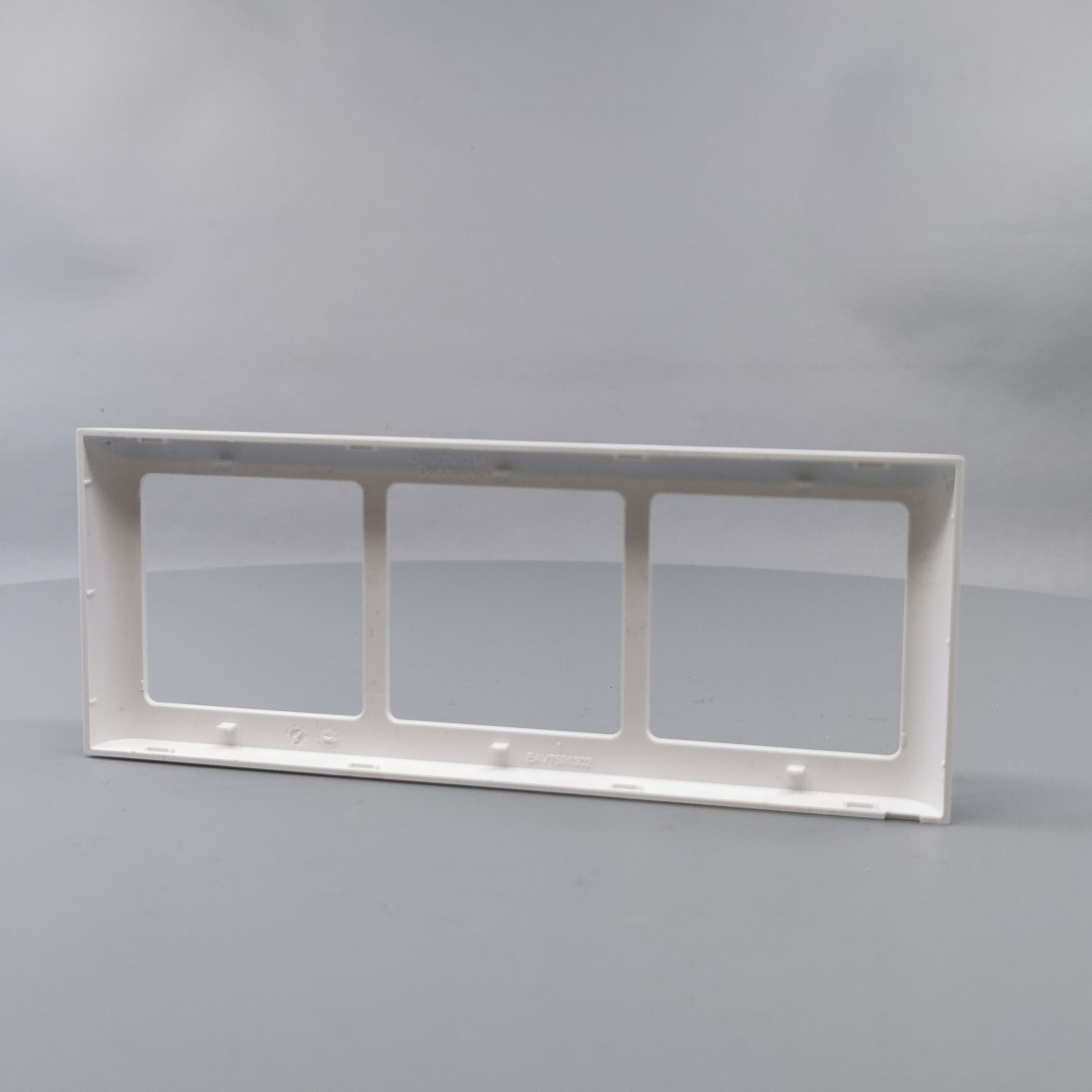 LK Fuga ramme SOFT 63 3x1m vandret - hvid