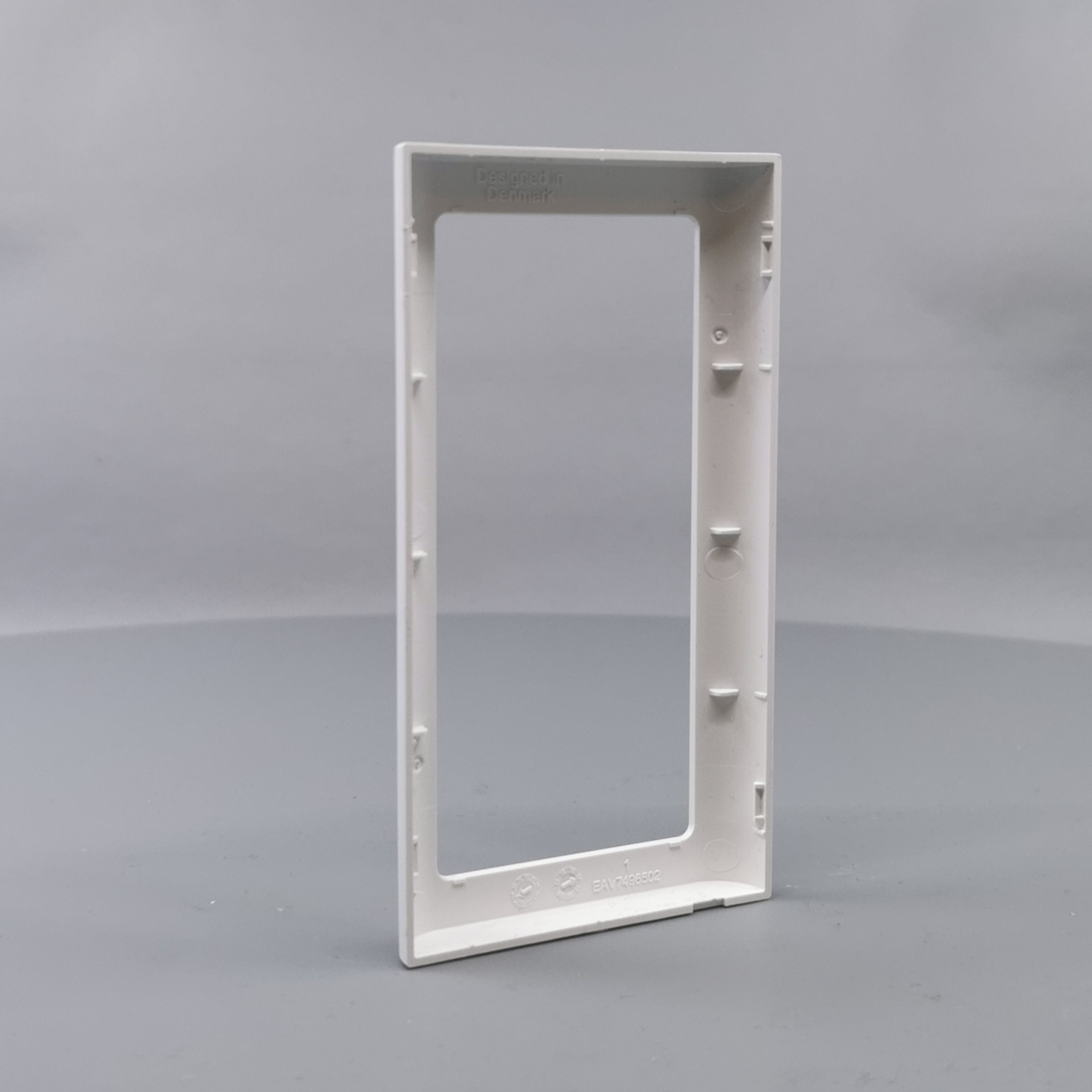 LK Fuga ramme SOFT 63 2m lodret - hvid