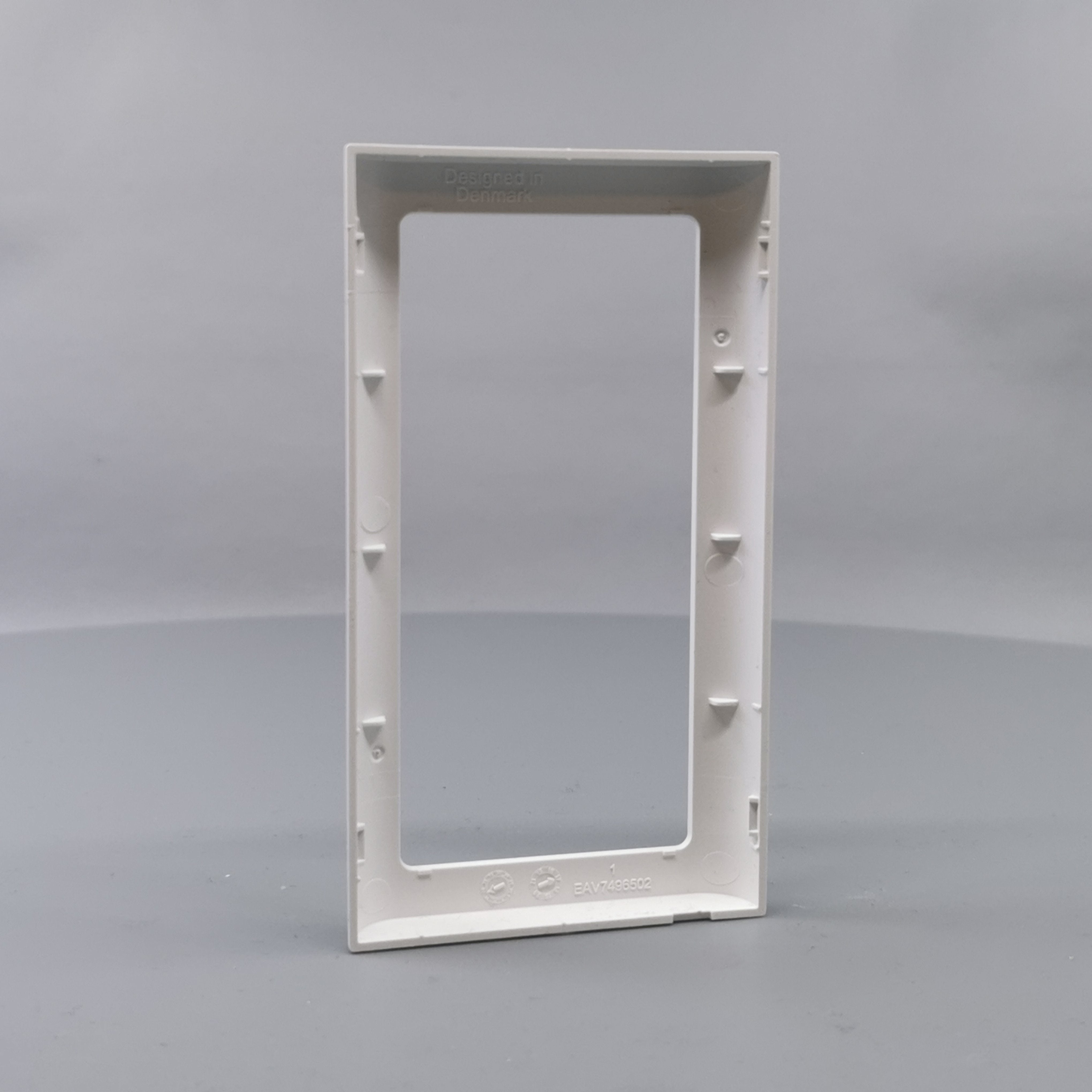 LK Fuga ramme SOFT 63 2m lodret - hvid