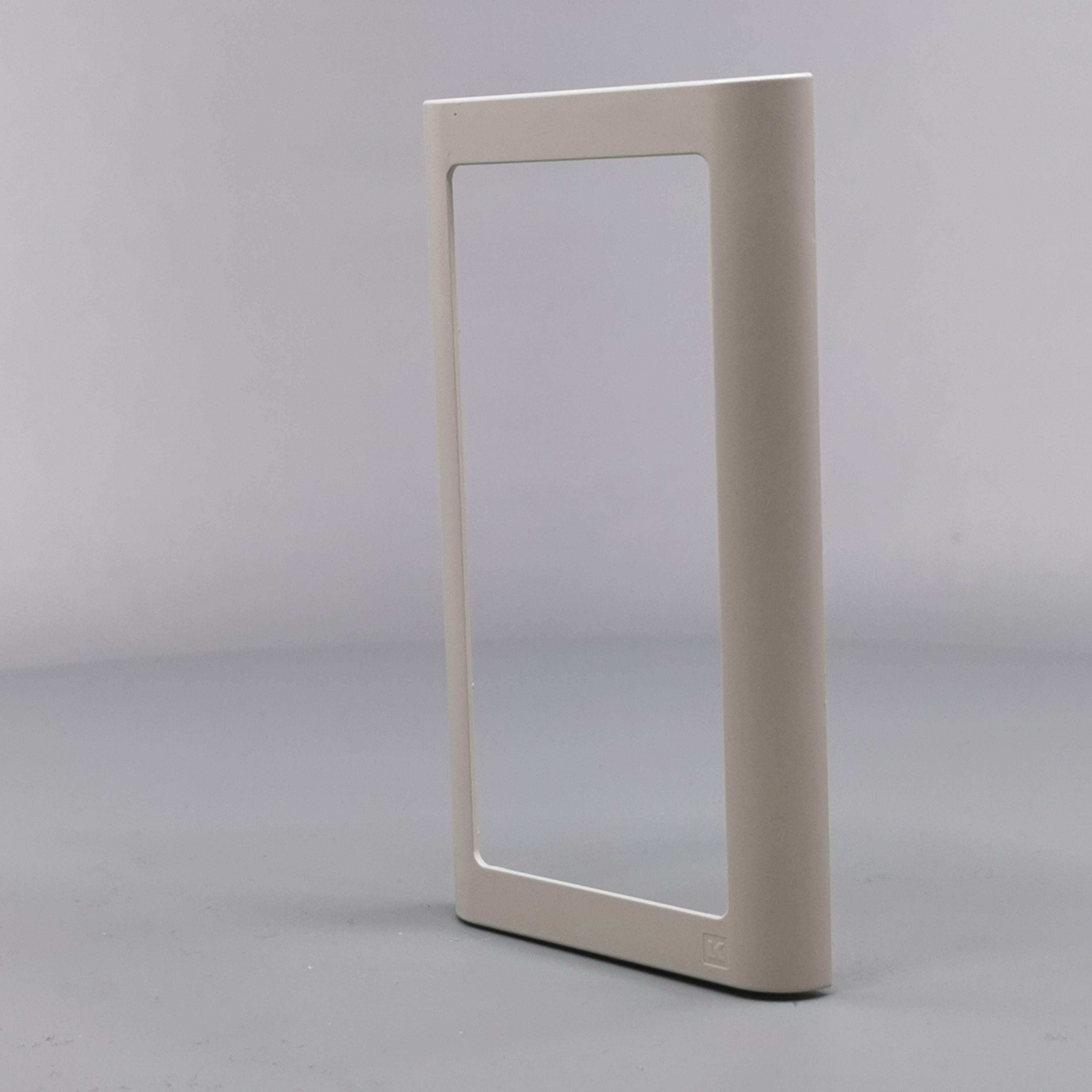 LK Fuga ramme SOFT 63 2m lodret - lysegrå