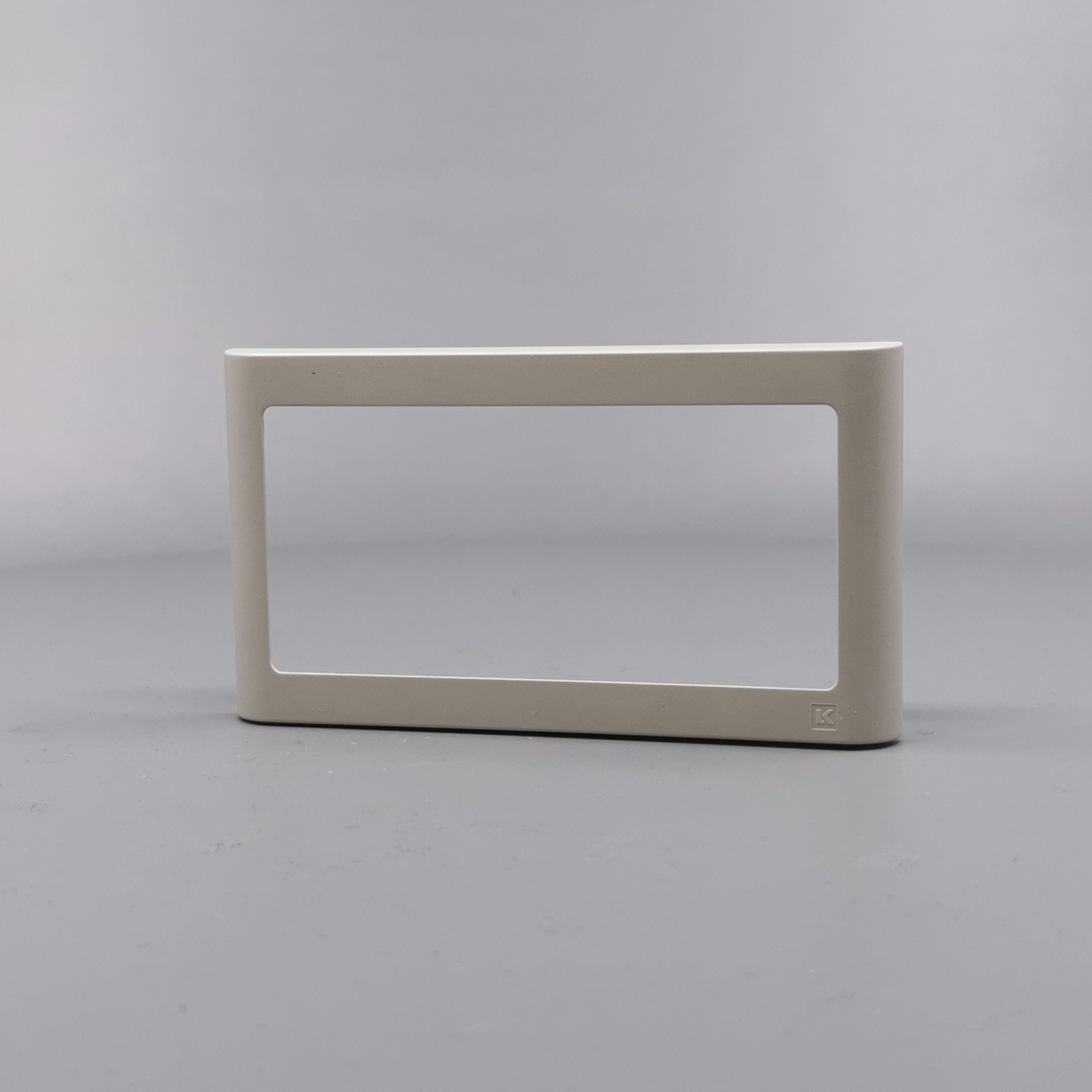 LK Fuga ramme SOFT 63 2m vandret - lysegrå