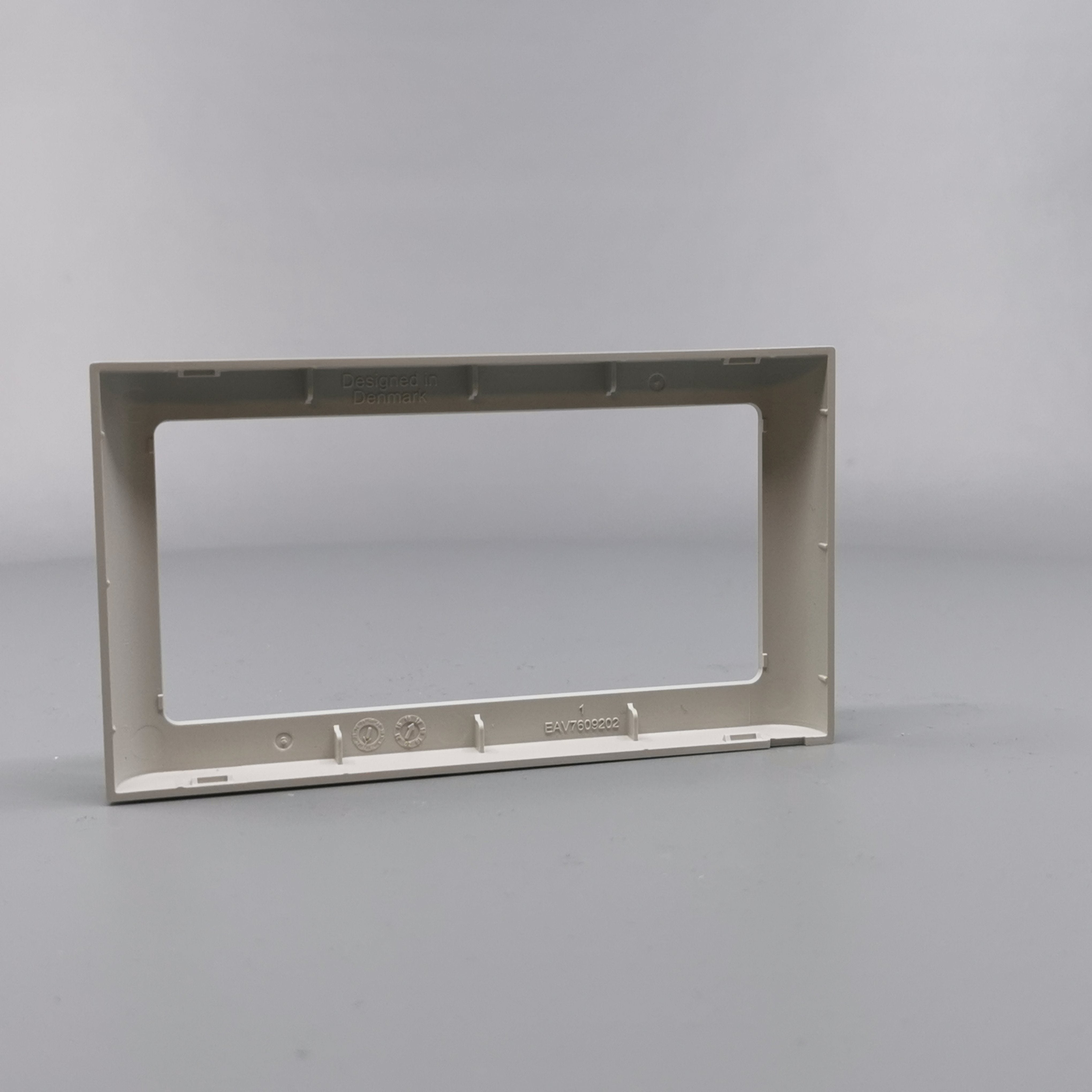 LK Fuga ramme SOFT 63 2m vandret - lysegrå