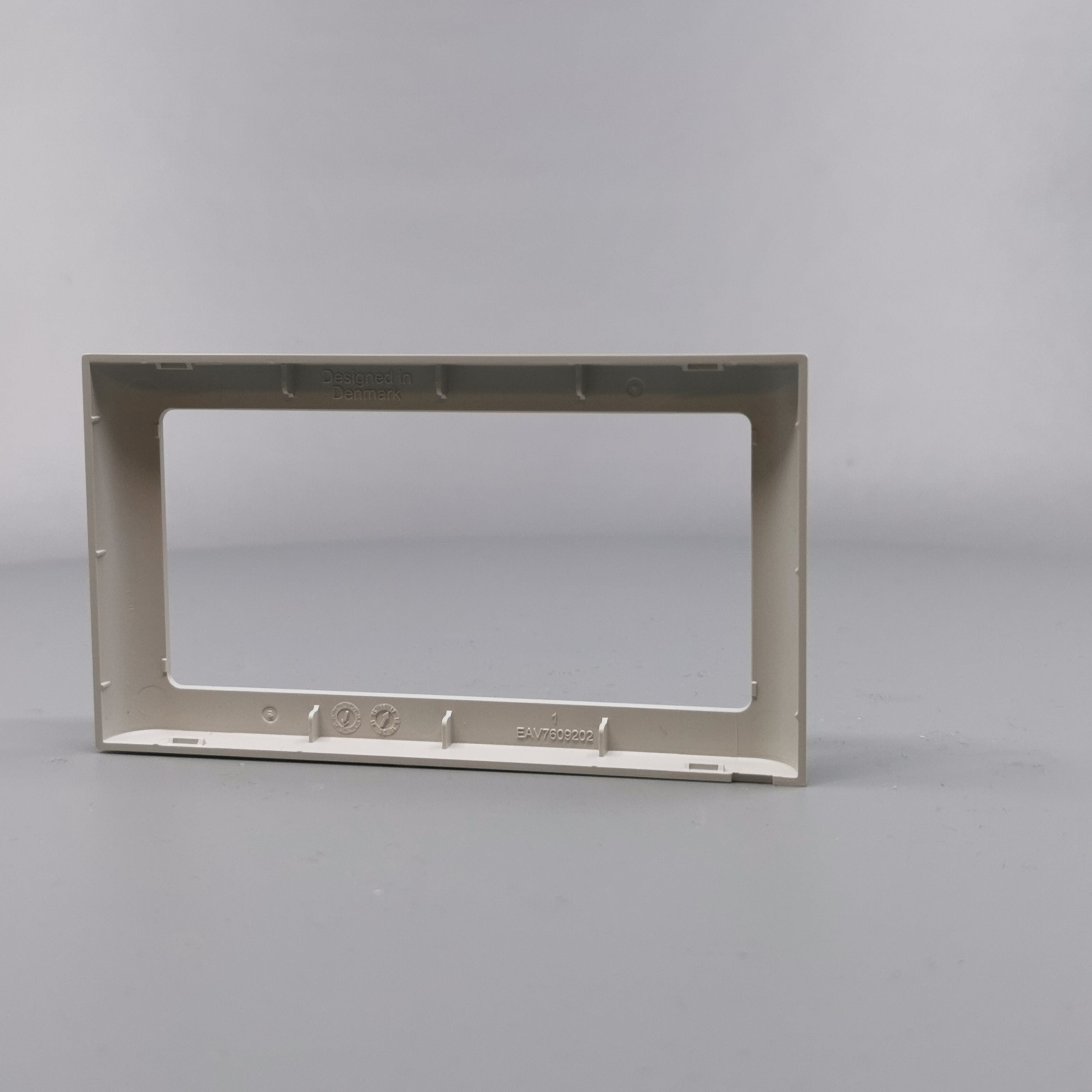 LK Fuga ramme SOFT 63 2m vandret - lysegrå