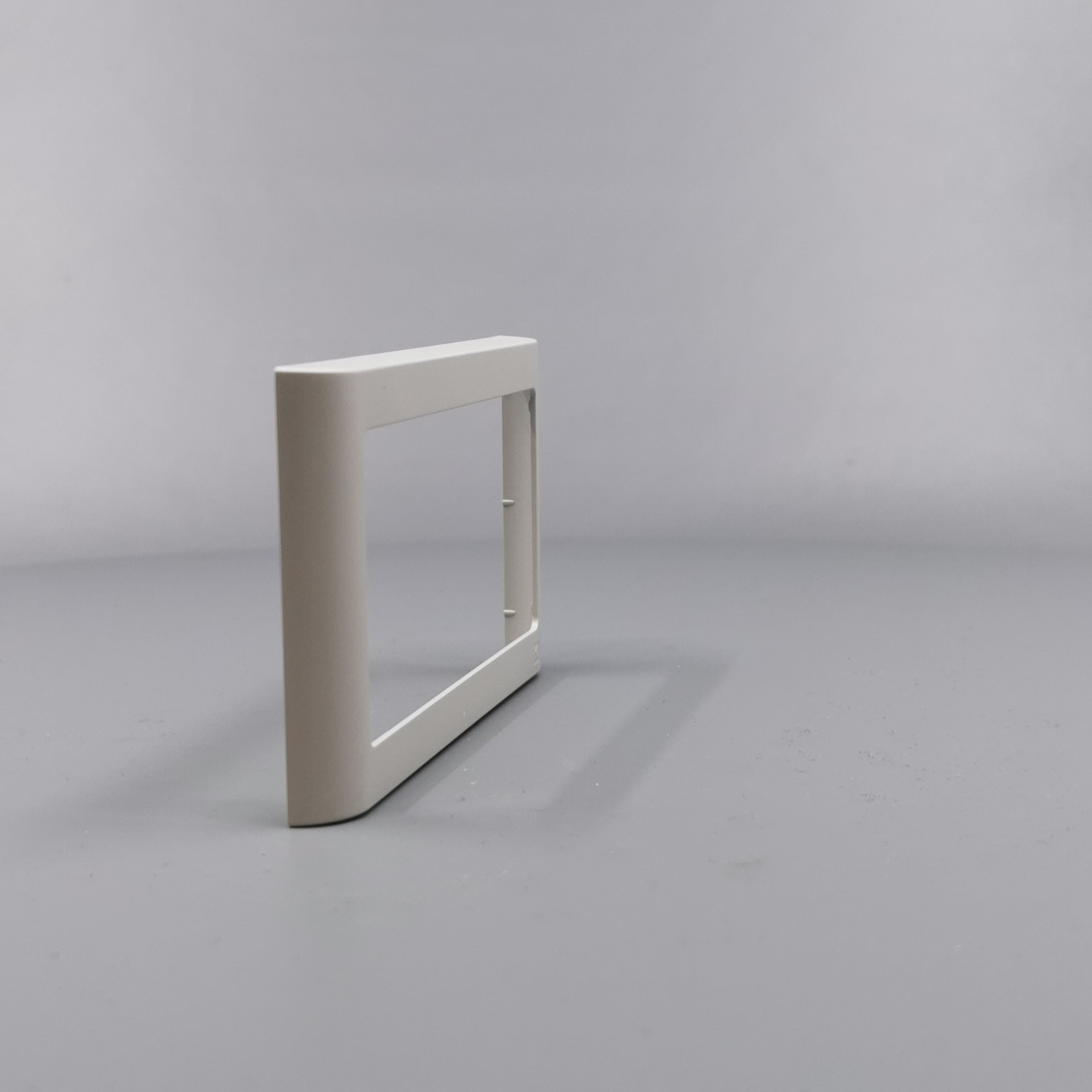 LK Fuga ramme SOFT 63 2m vandret - lysegrå