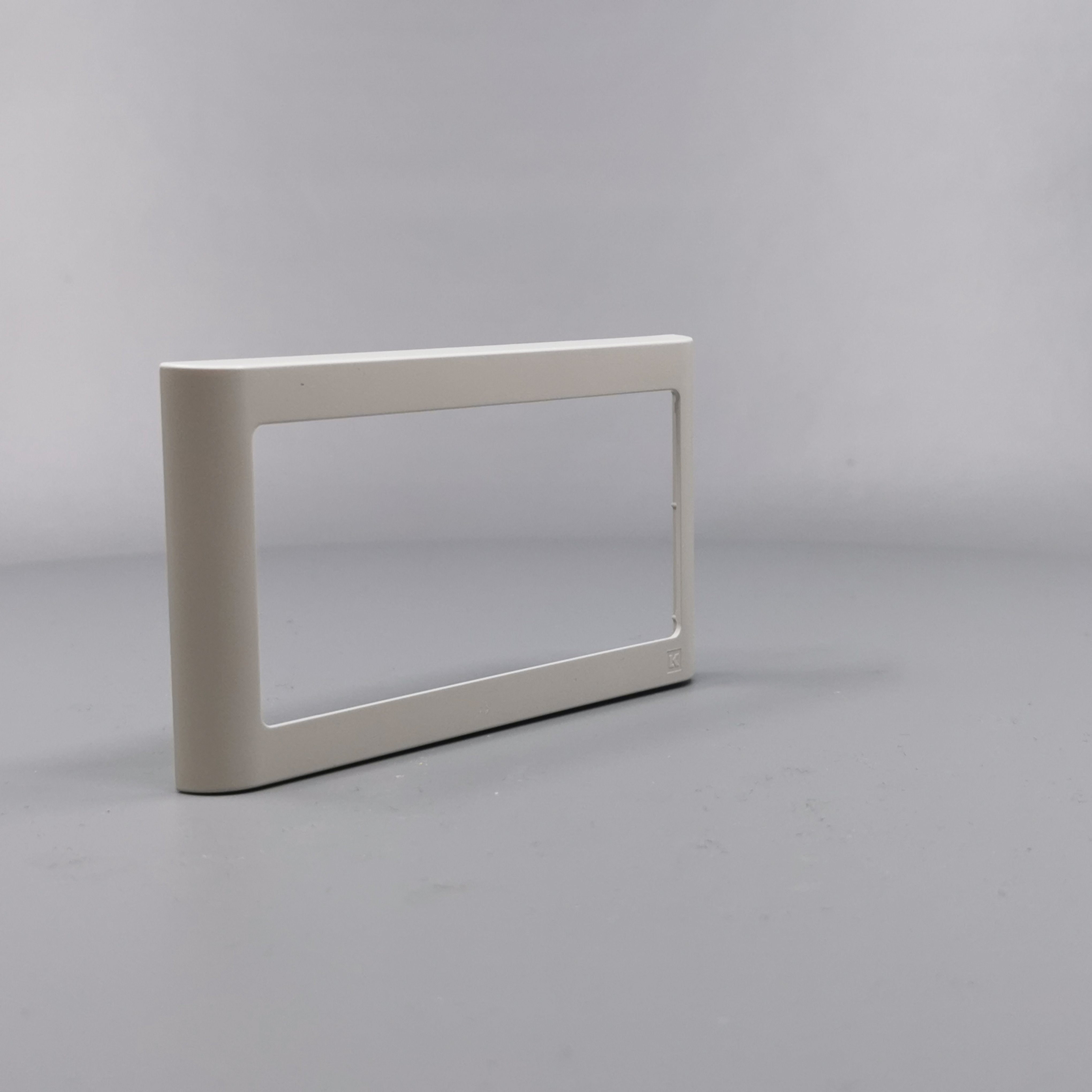 LK Fuga ramme SOFT 63 2m vandret - lysegrå