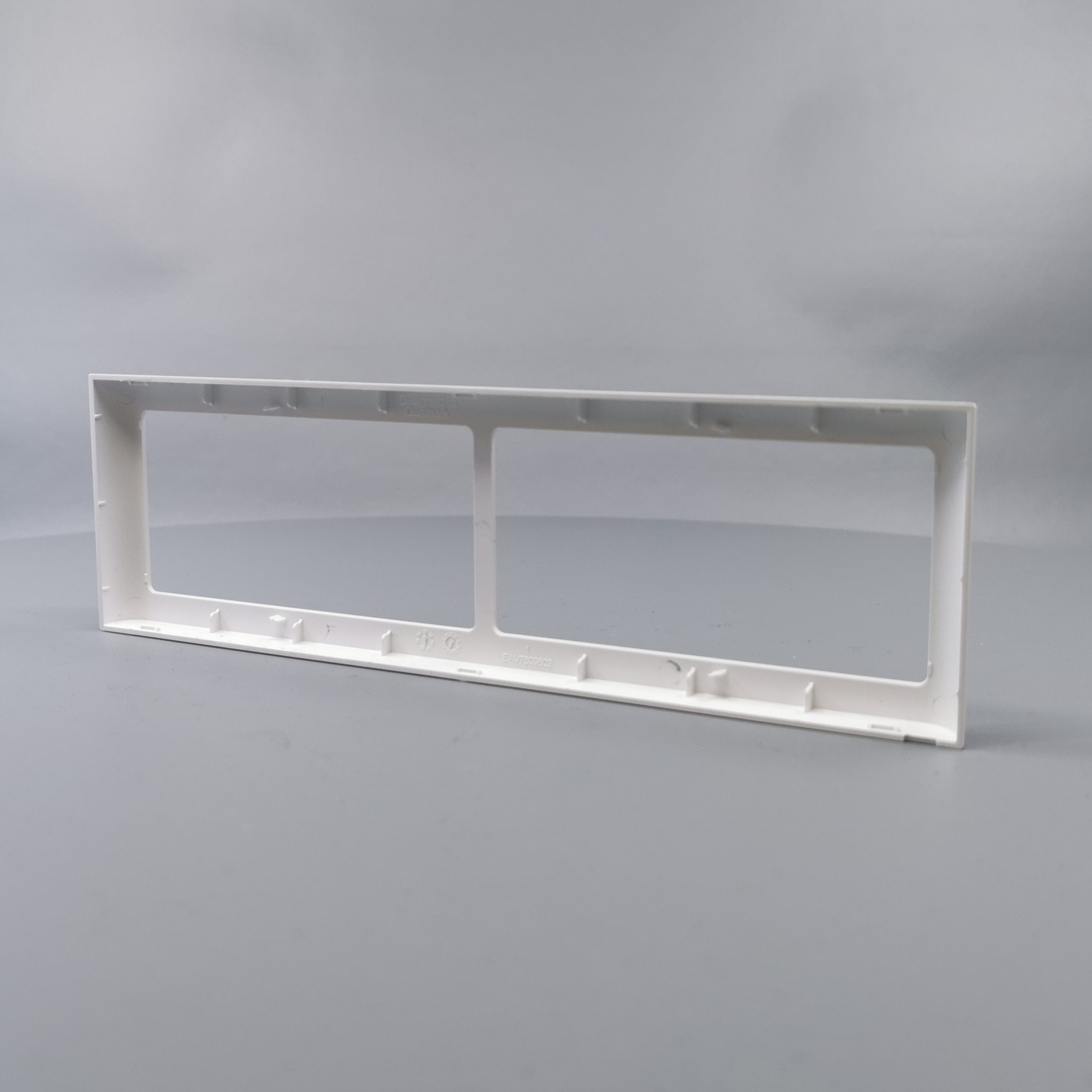 LK Fuga ramme SOFT 63 2x2m vandret - hvid