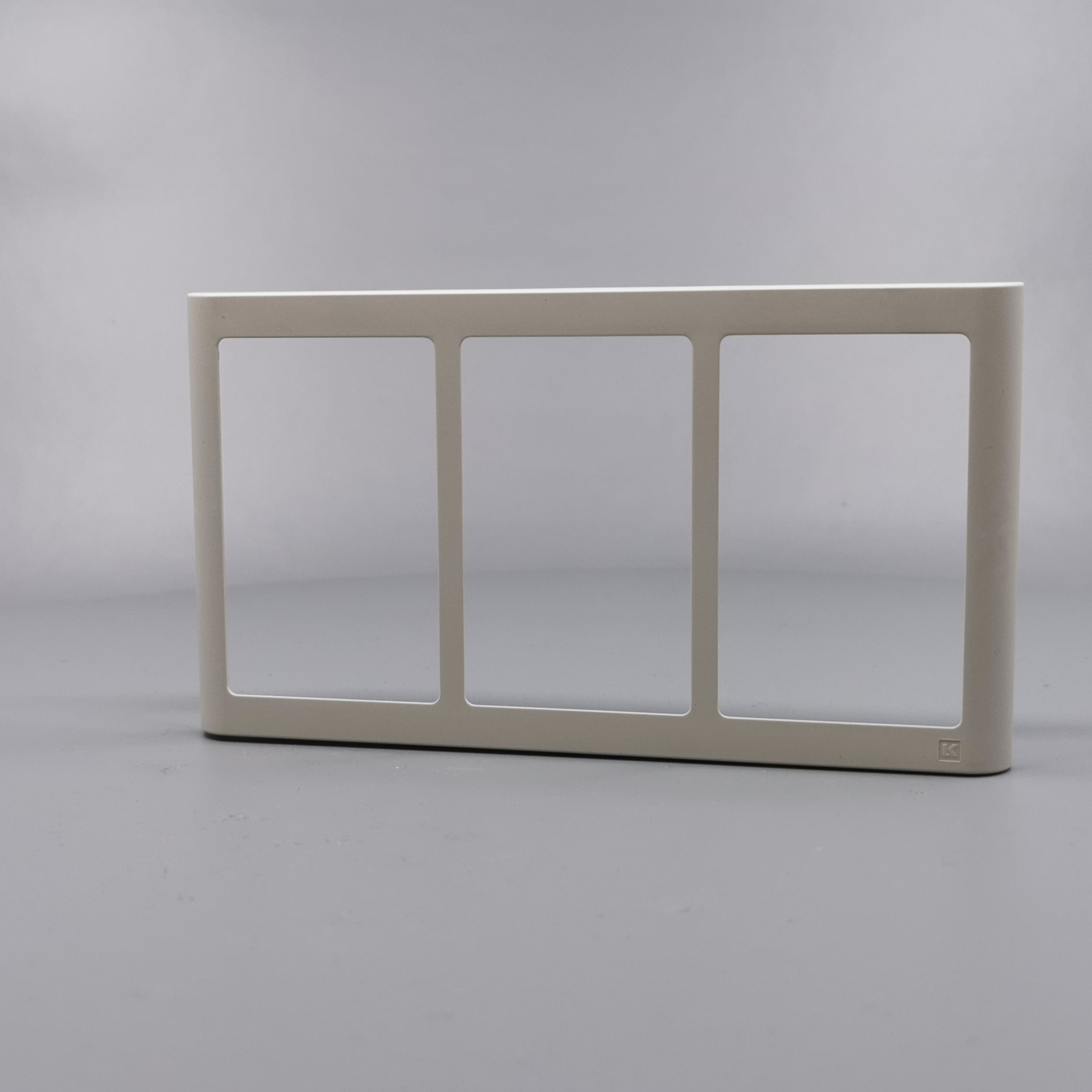 LK Fuga ramme SOFT 63 3x1½m - lysegrå