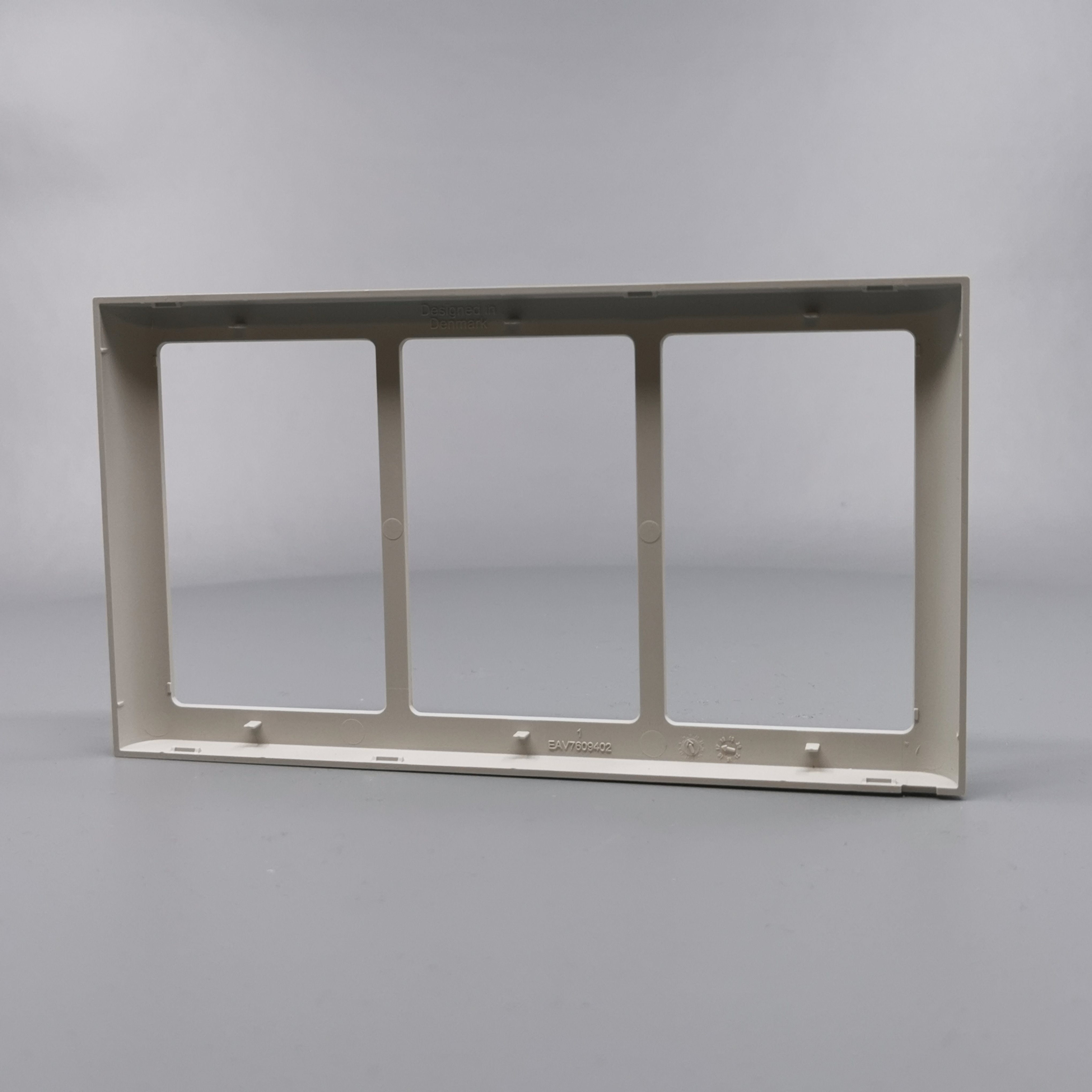 LK Fuga ramme SOFT 63 3x1½m - lysegrå