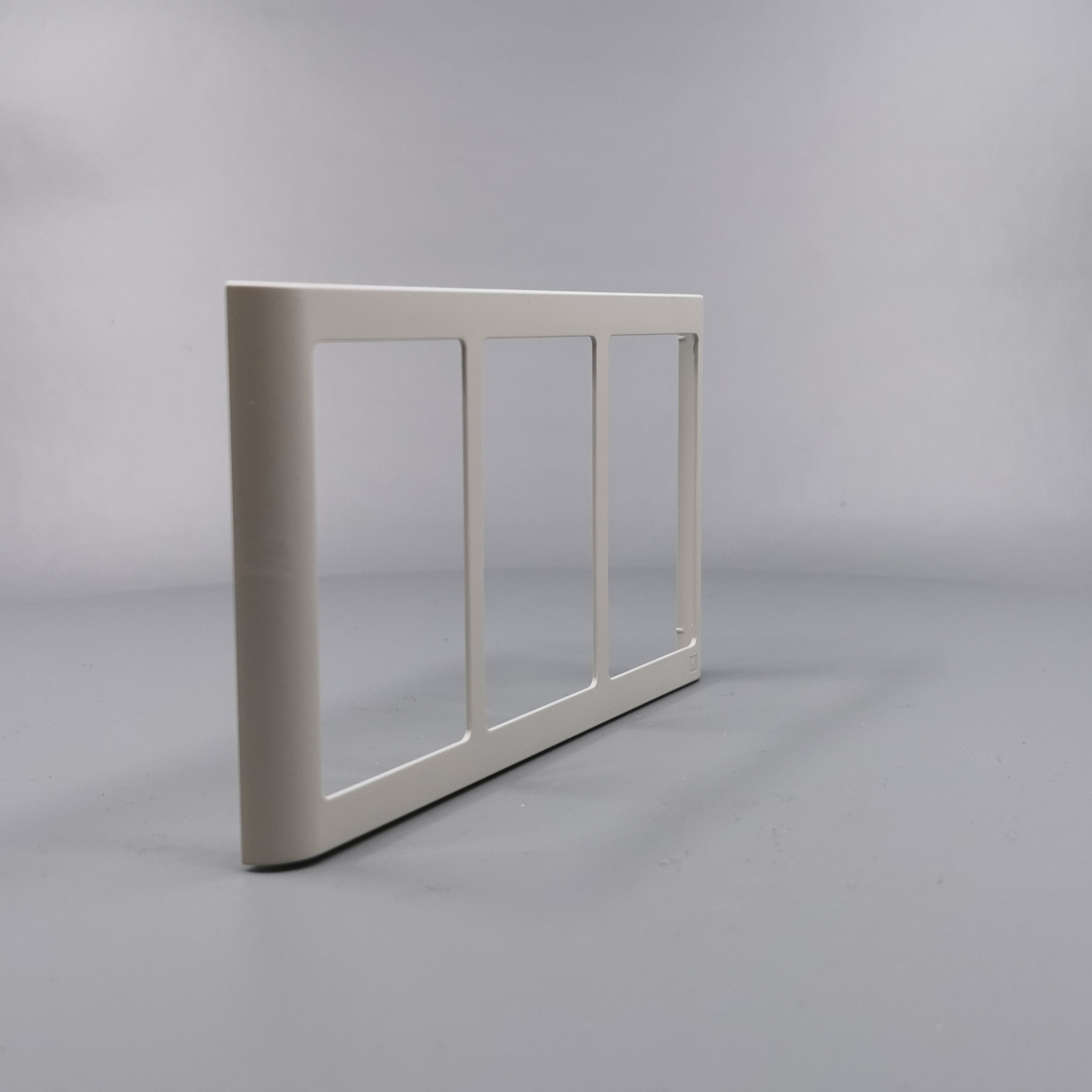 LK Fuga ramme SOFT 63 3x1½m - lysegrå