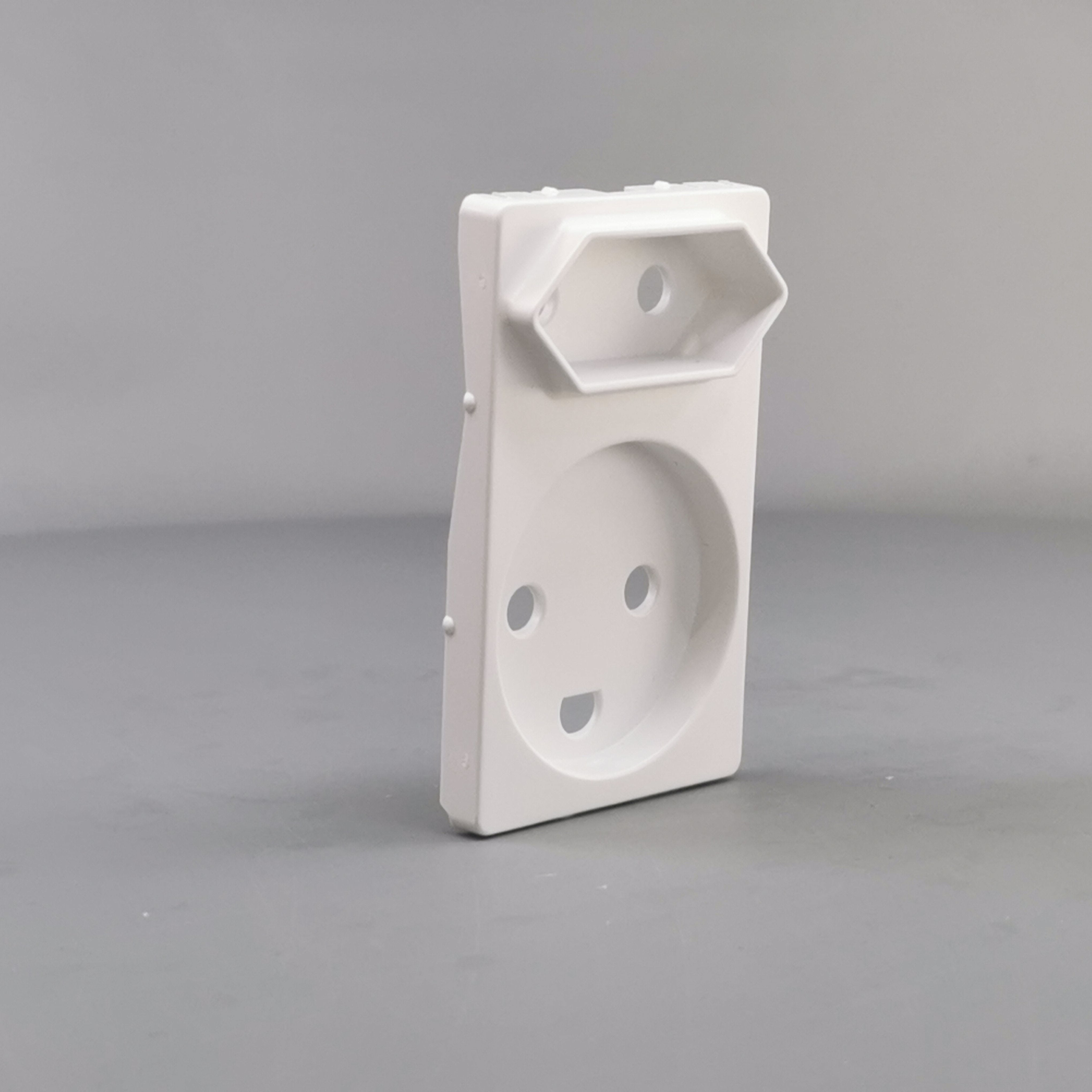 Fuga afdækning dobbelt stikkontakt 1 flad hvid