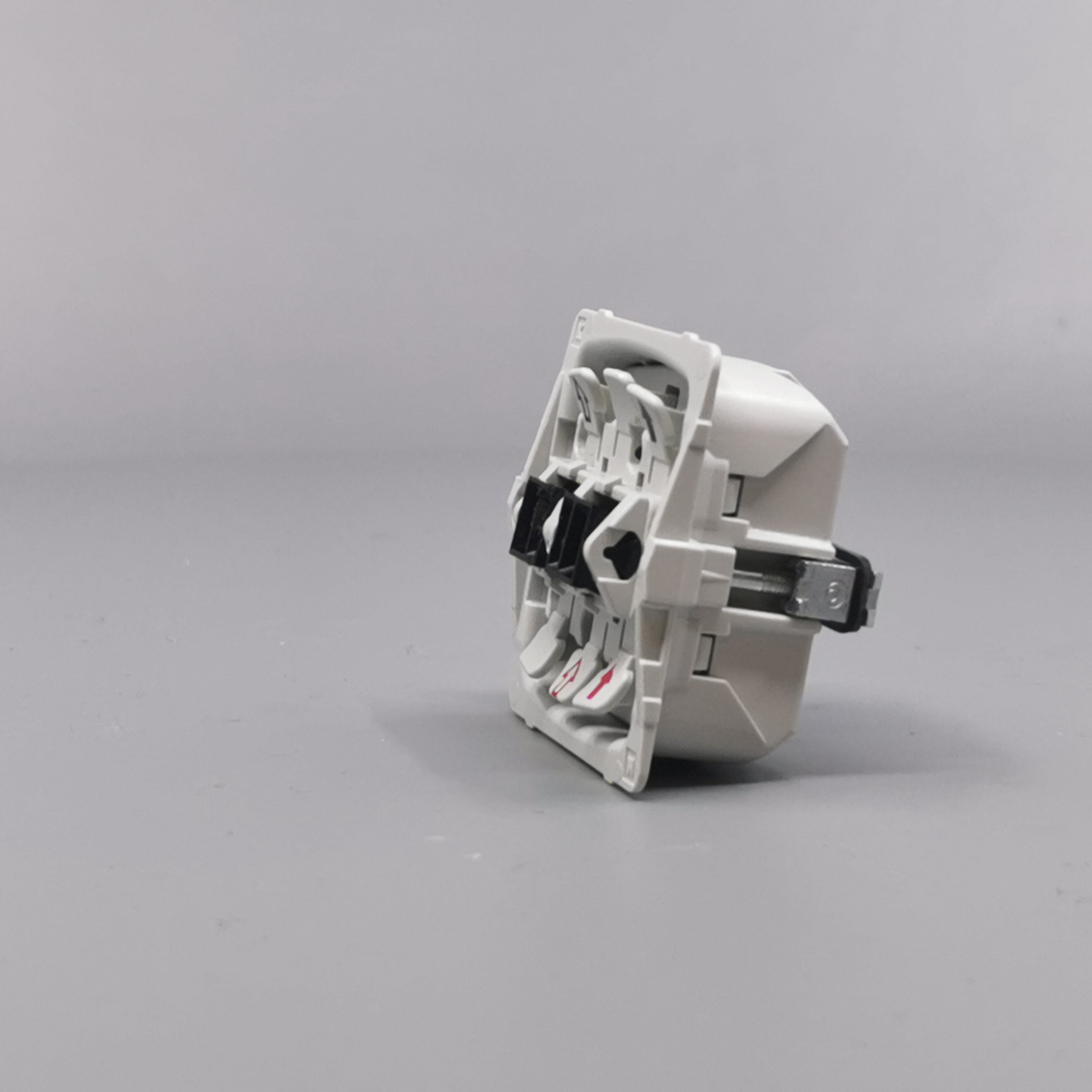 Fuga 2-polet afbryder 16A uden afdækning