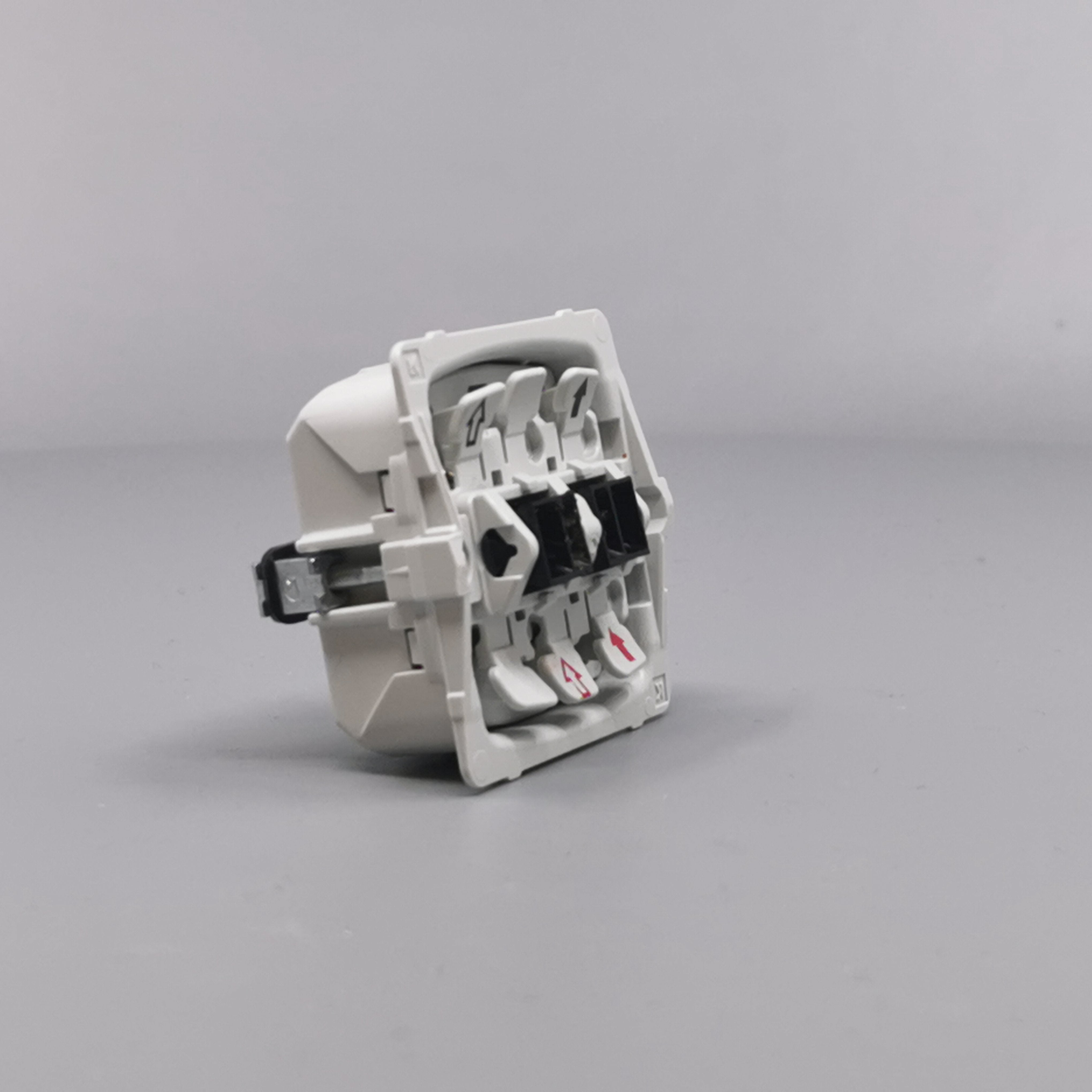 Fuga 2-polet afbryder 16A uden afdækning