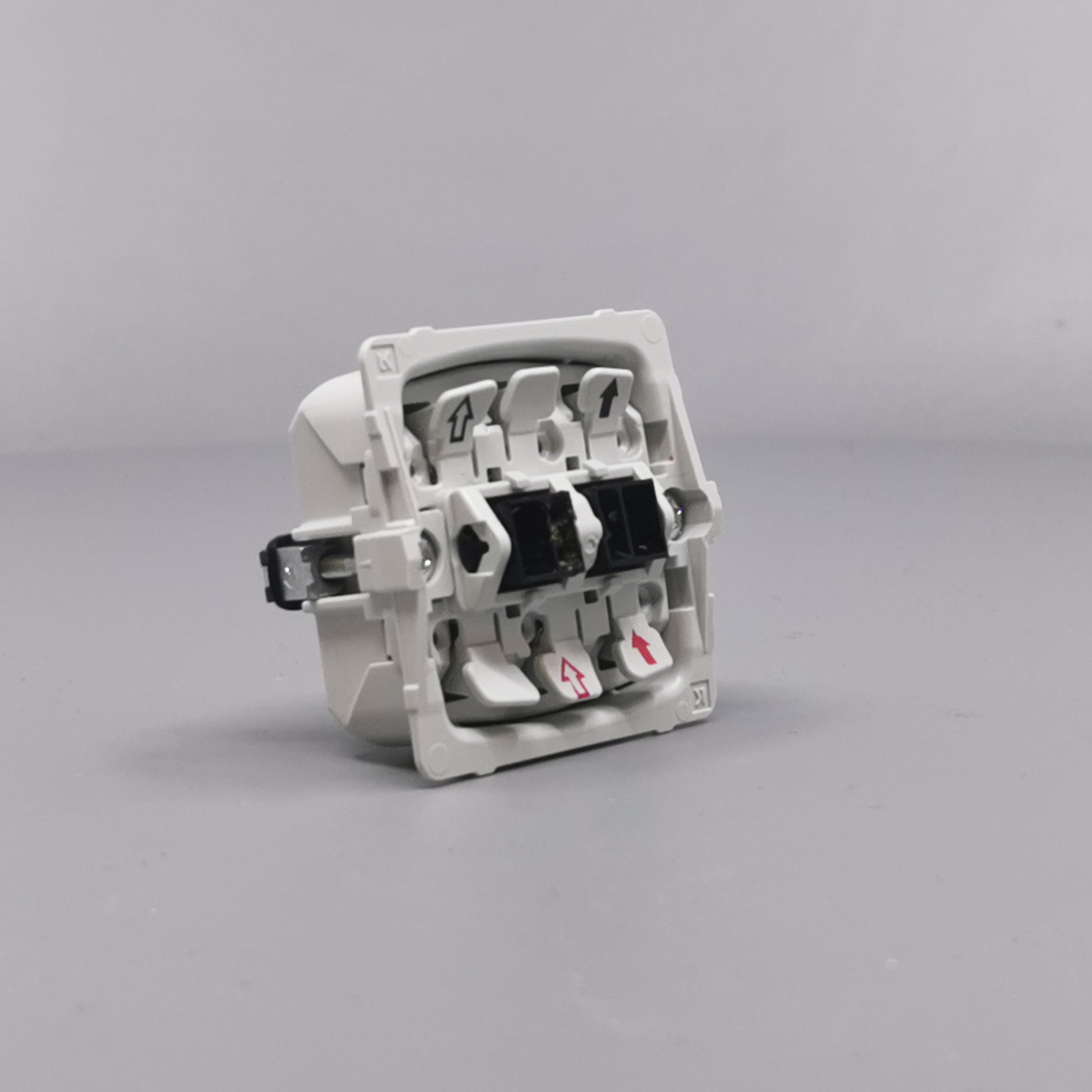 Fuga 2-polet afbryder 16A uden afdækning