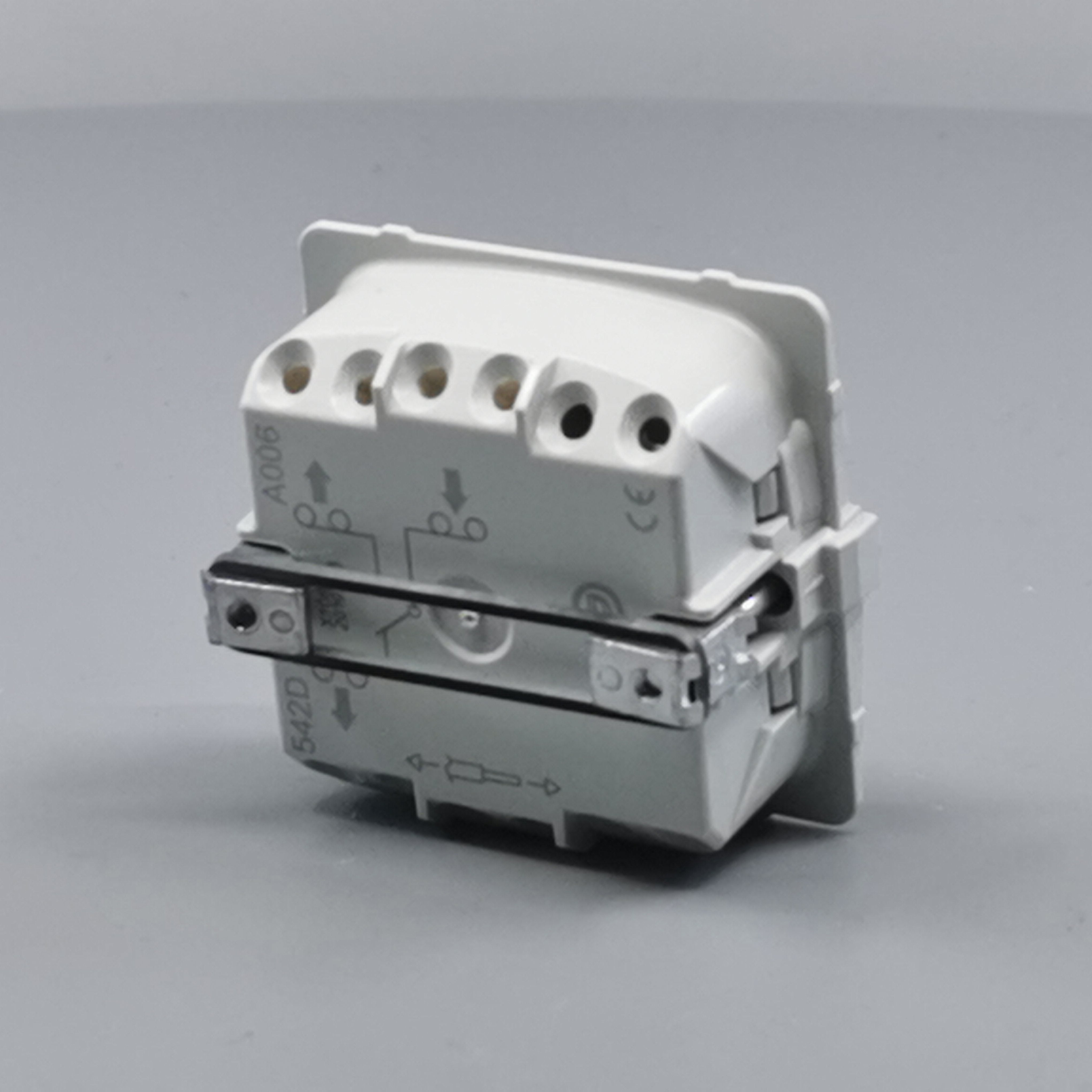 Fuga korrespondance afbryder 16A uden afdækning