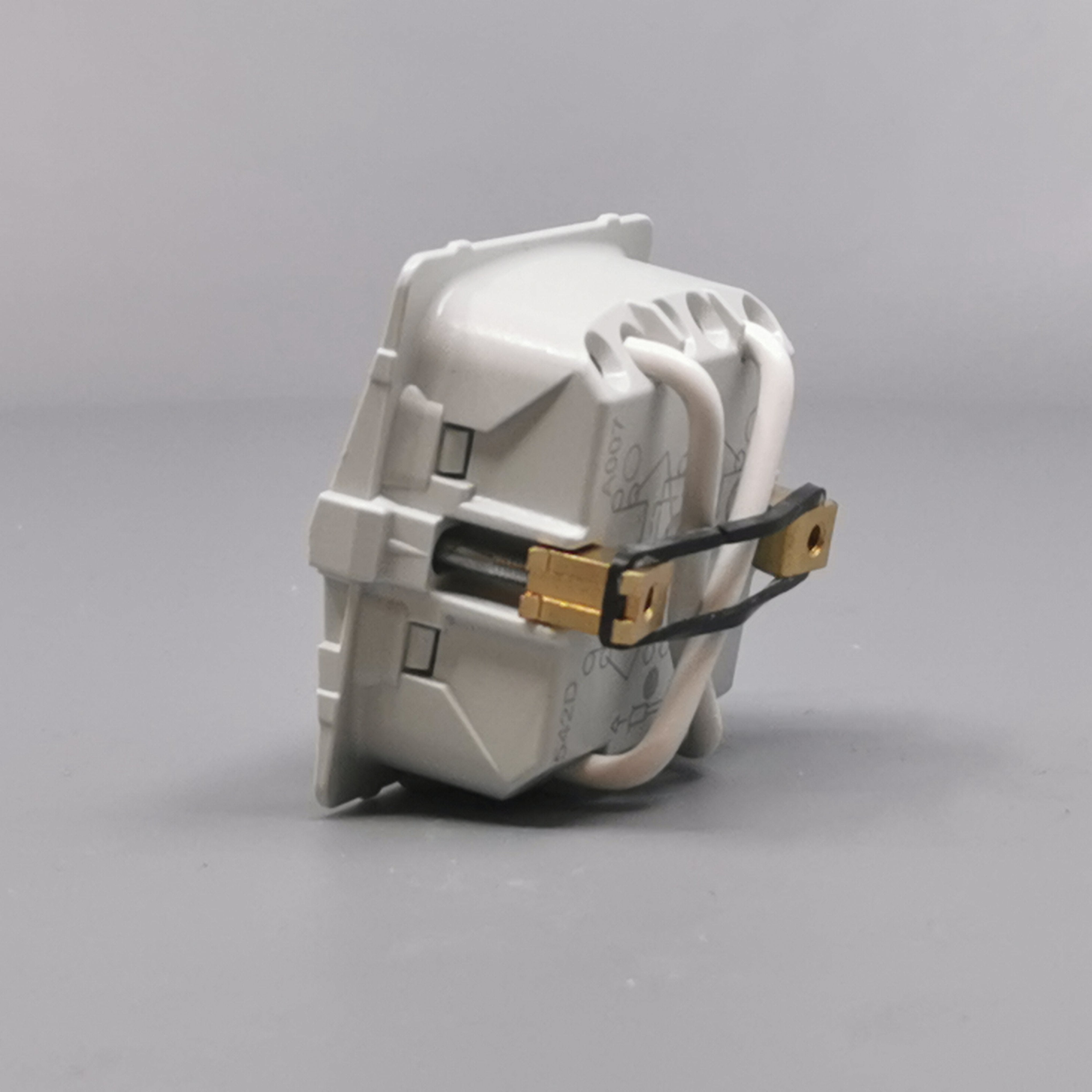 Fuga krydsningsafbryder 16A uden afdækning