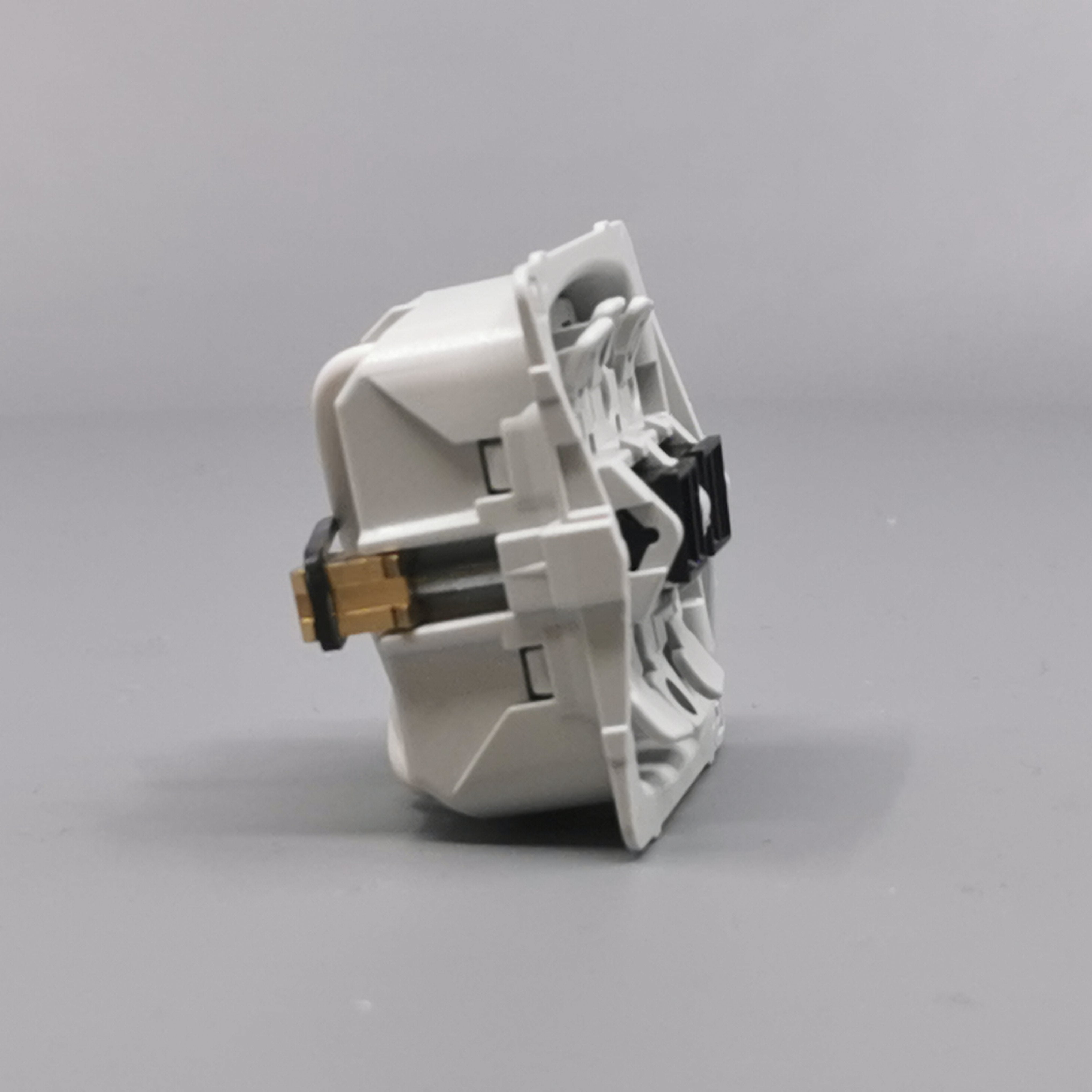 Fuga krydsningsafbryder 16A uden afdækning