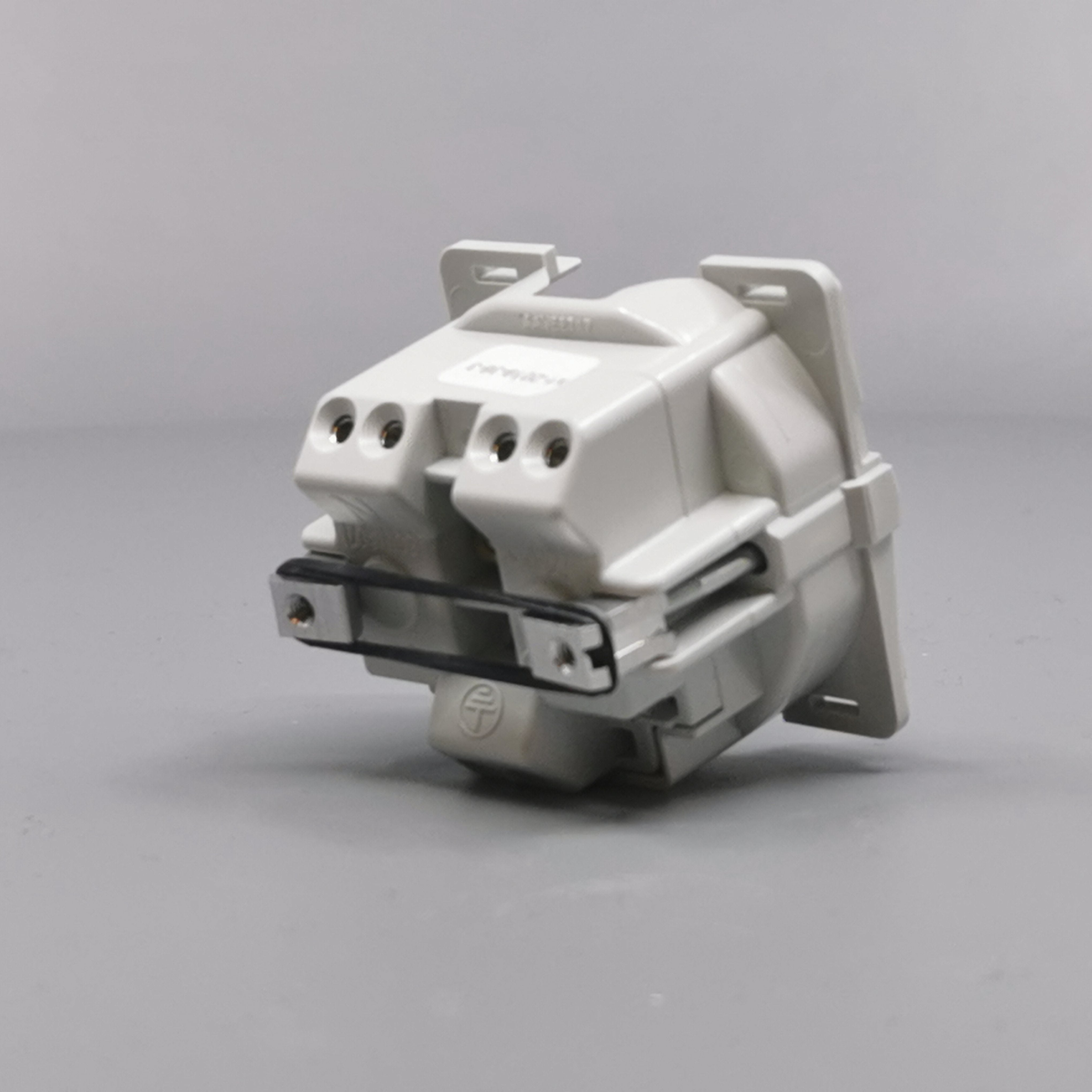 Fuga stikk. 2-pol med pindjord 1m uden afdækning