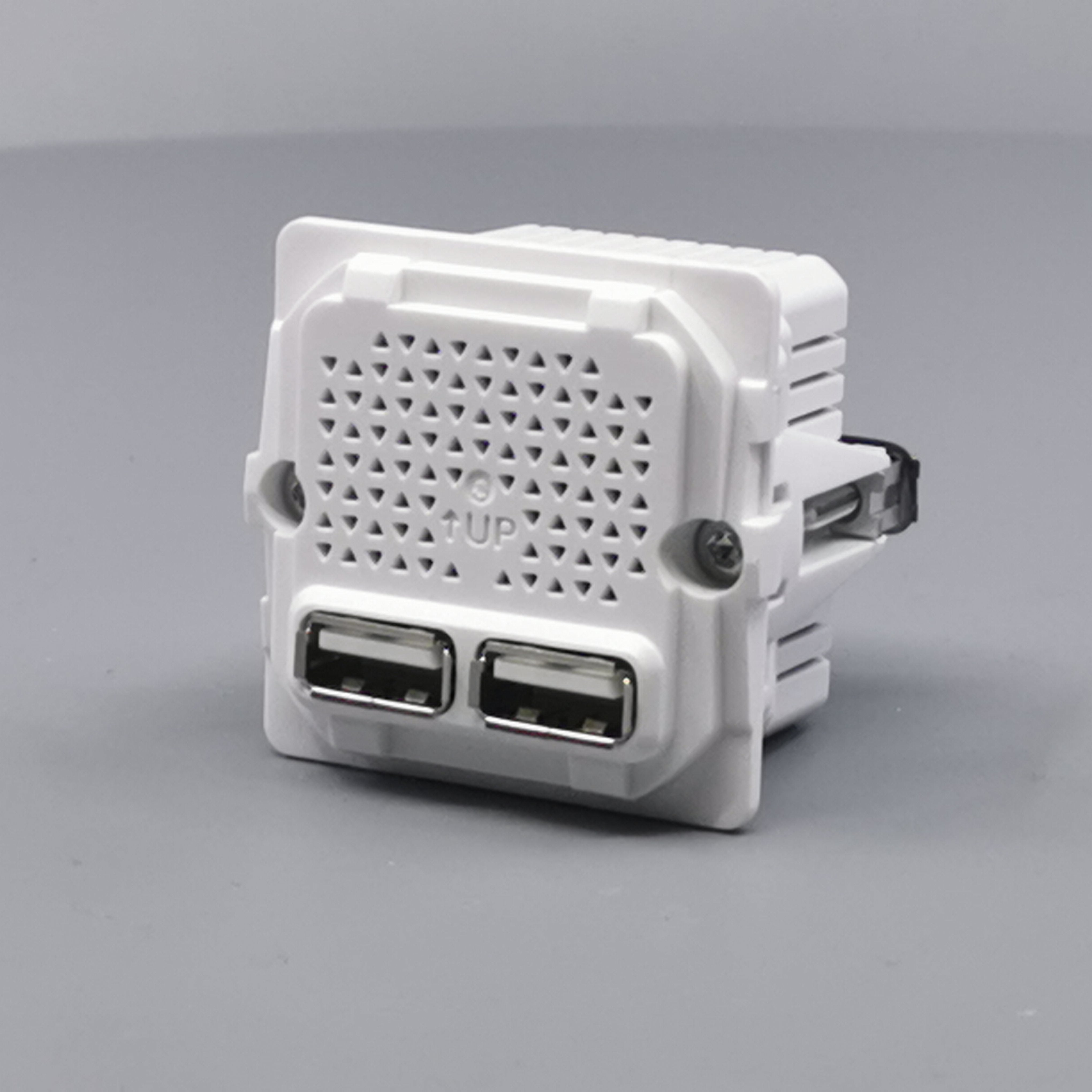 LK Fuga 2xUSB lader 2,1A 1 modul uden afdækning