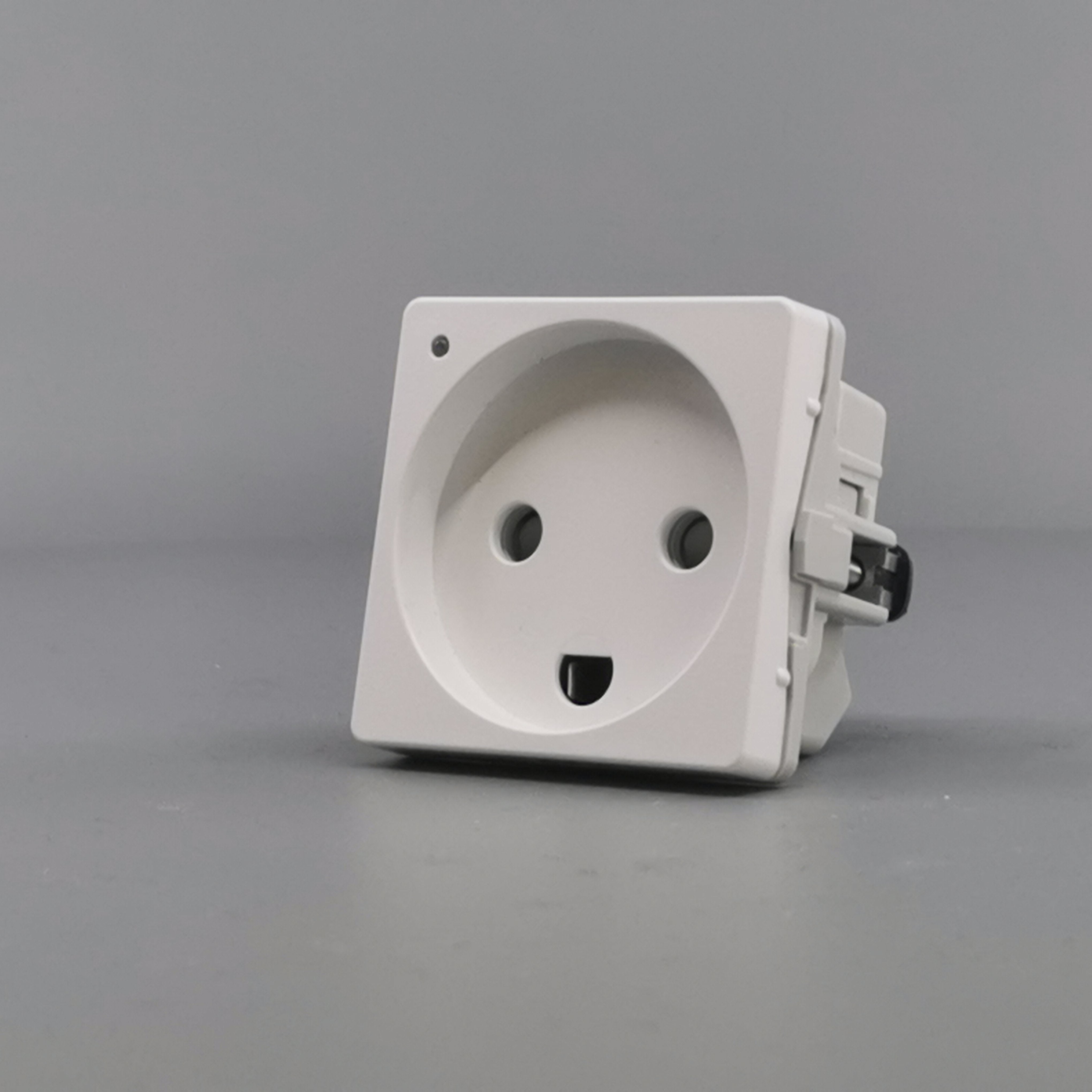 Fuga stikkontakt m. jord og LED lampe 1 modul - hvid