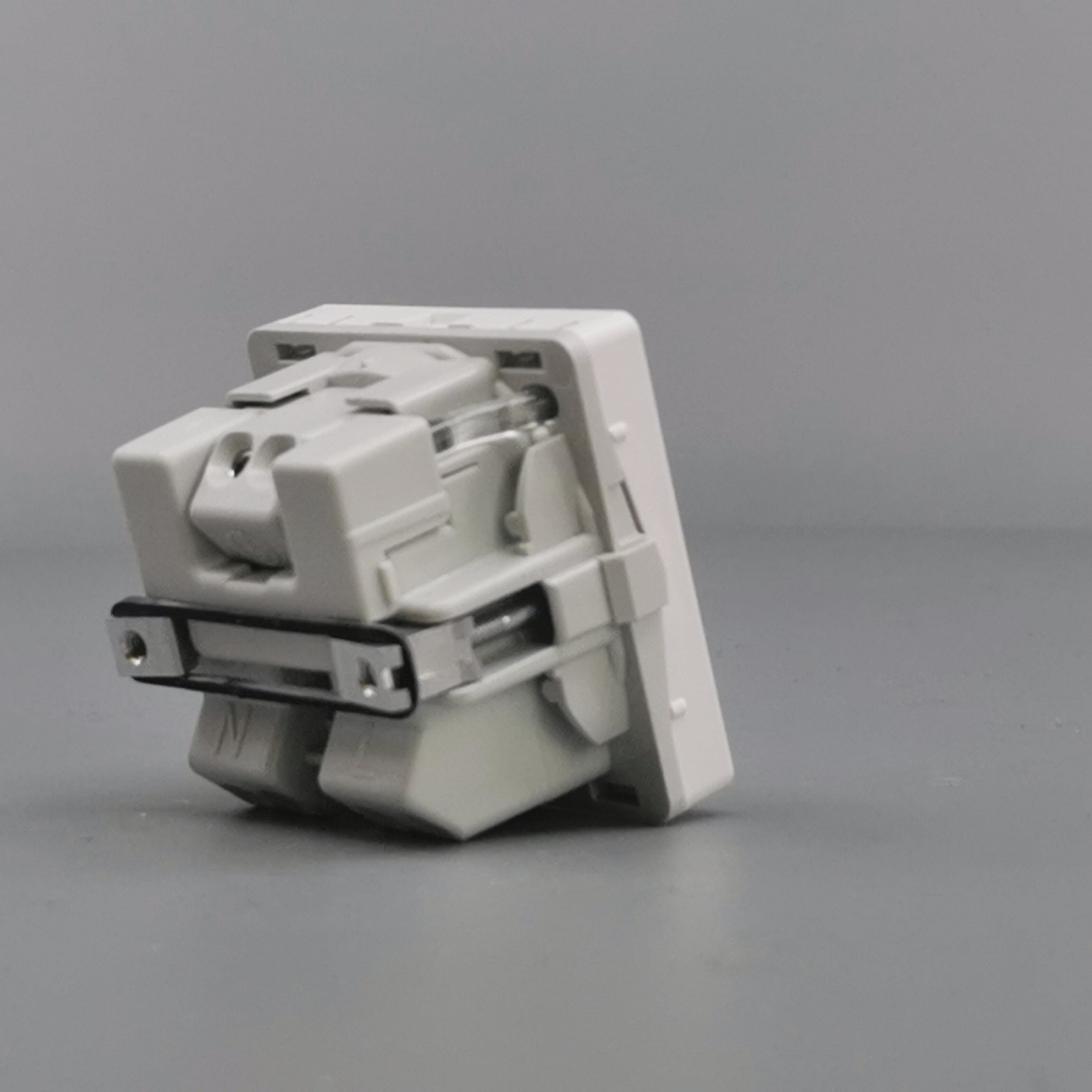 Fuga stikkontakt m. jord og LED lampe 1 modul - hvid