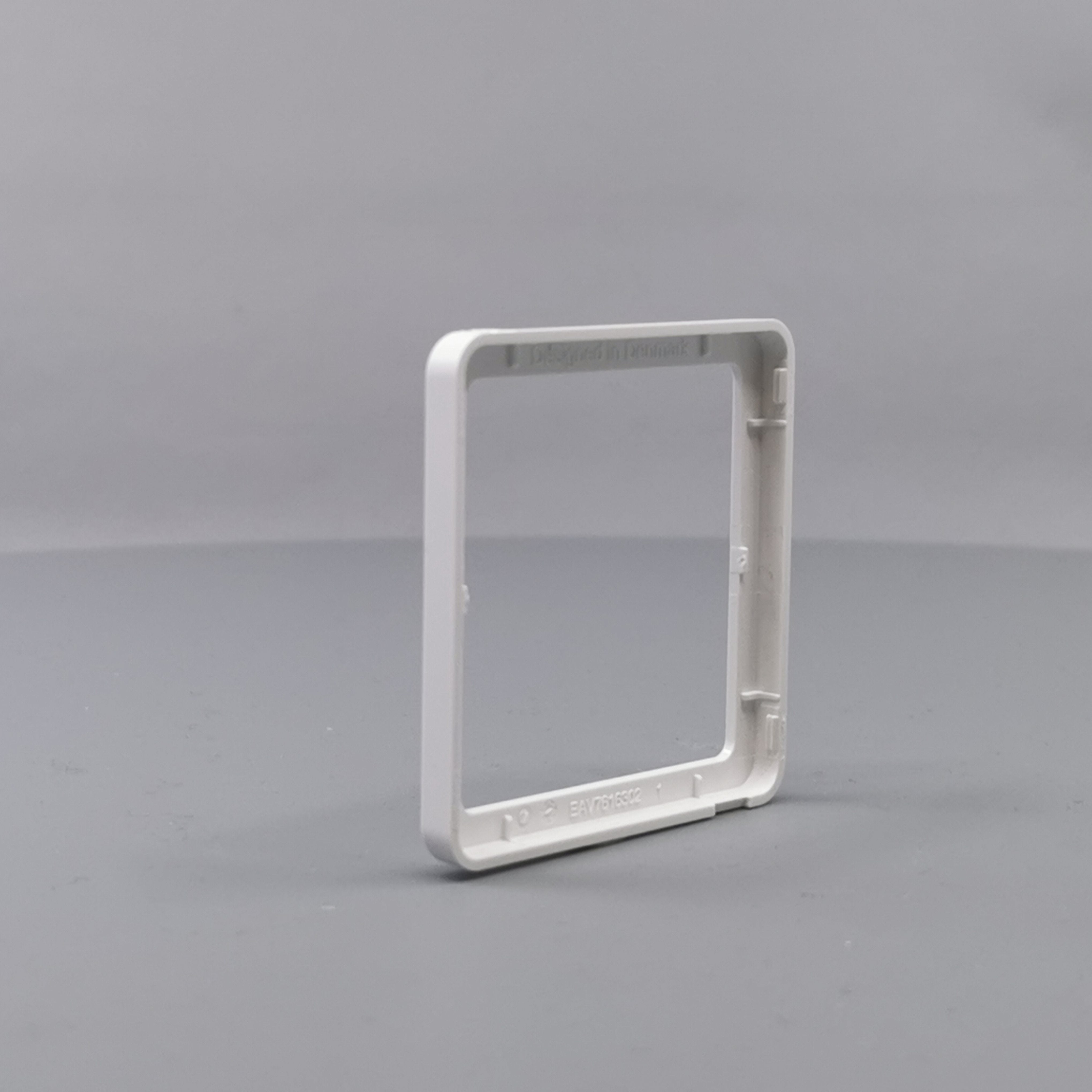 LK Fuga ramme SLIM 55 1m - hvid