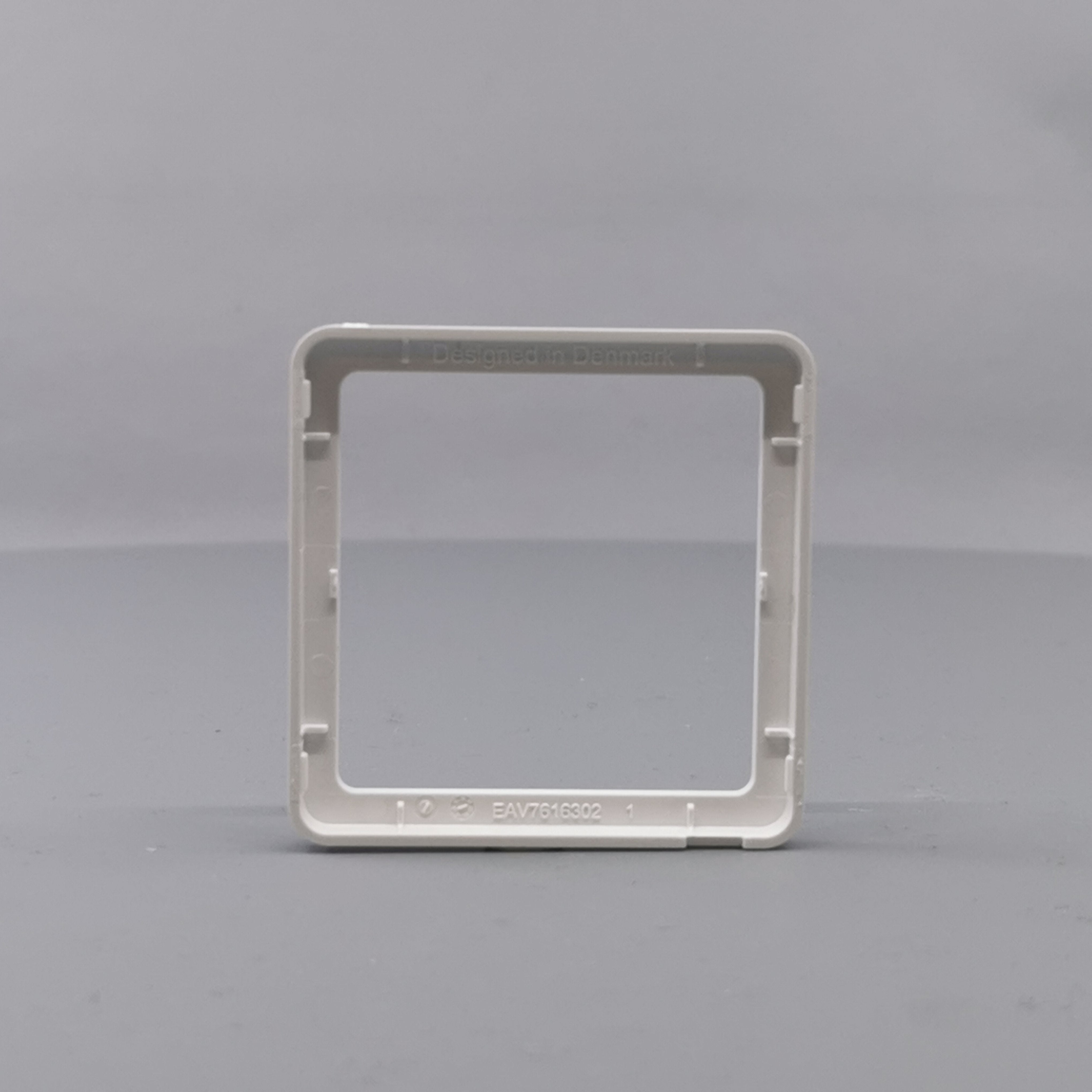 LK Fuga ramme SLIM 55 1m - hvid