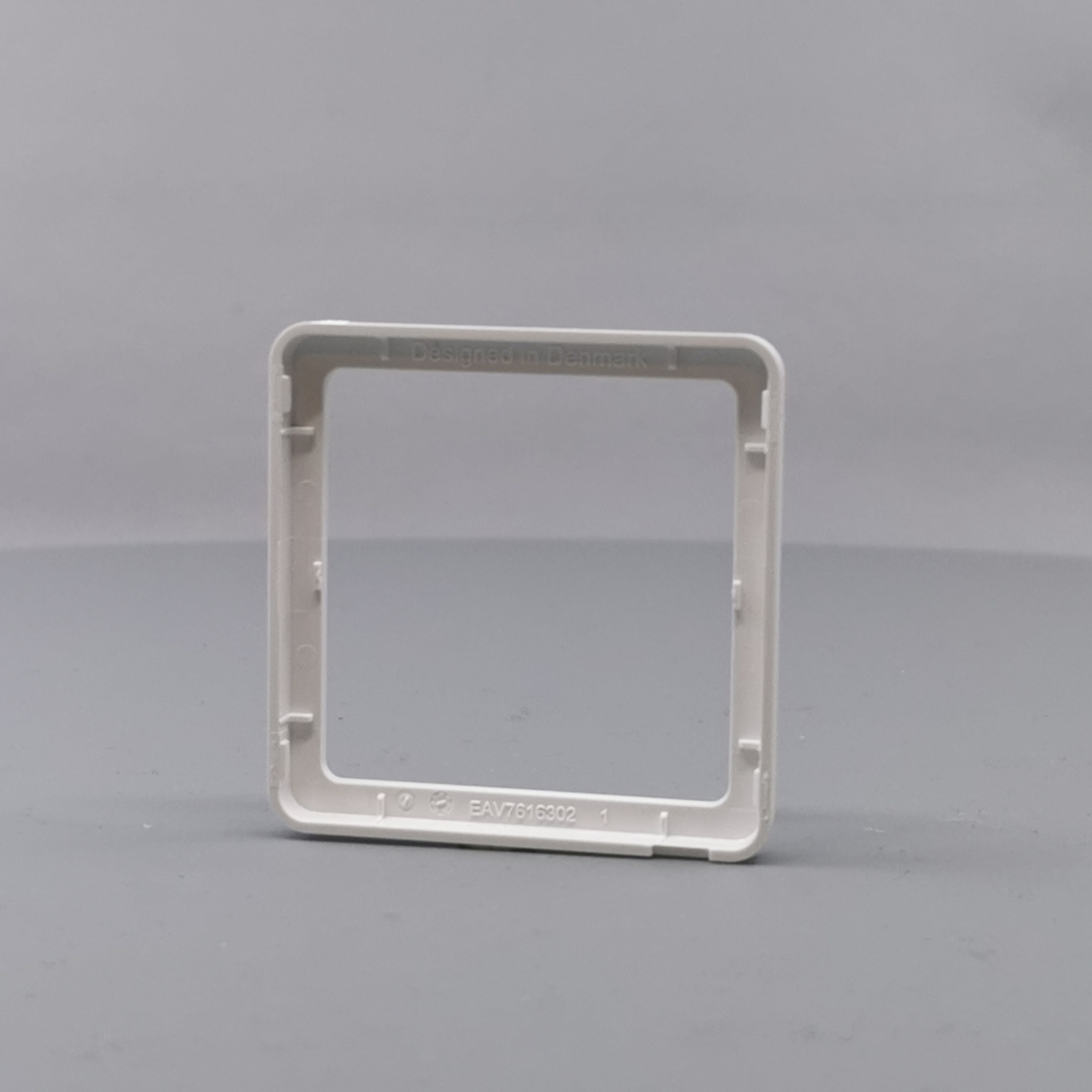 LK Fuga ramme SLIM 55 1m - hvid