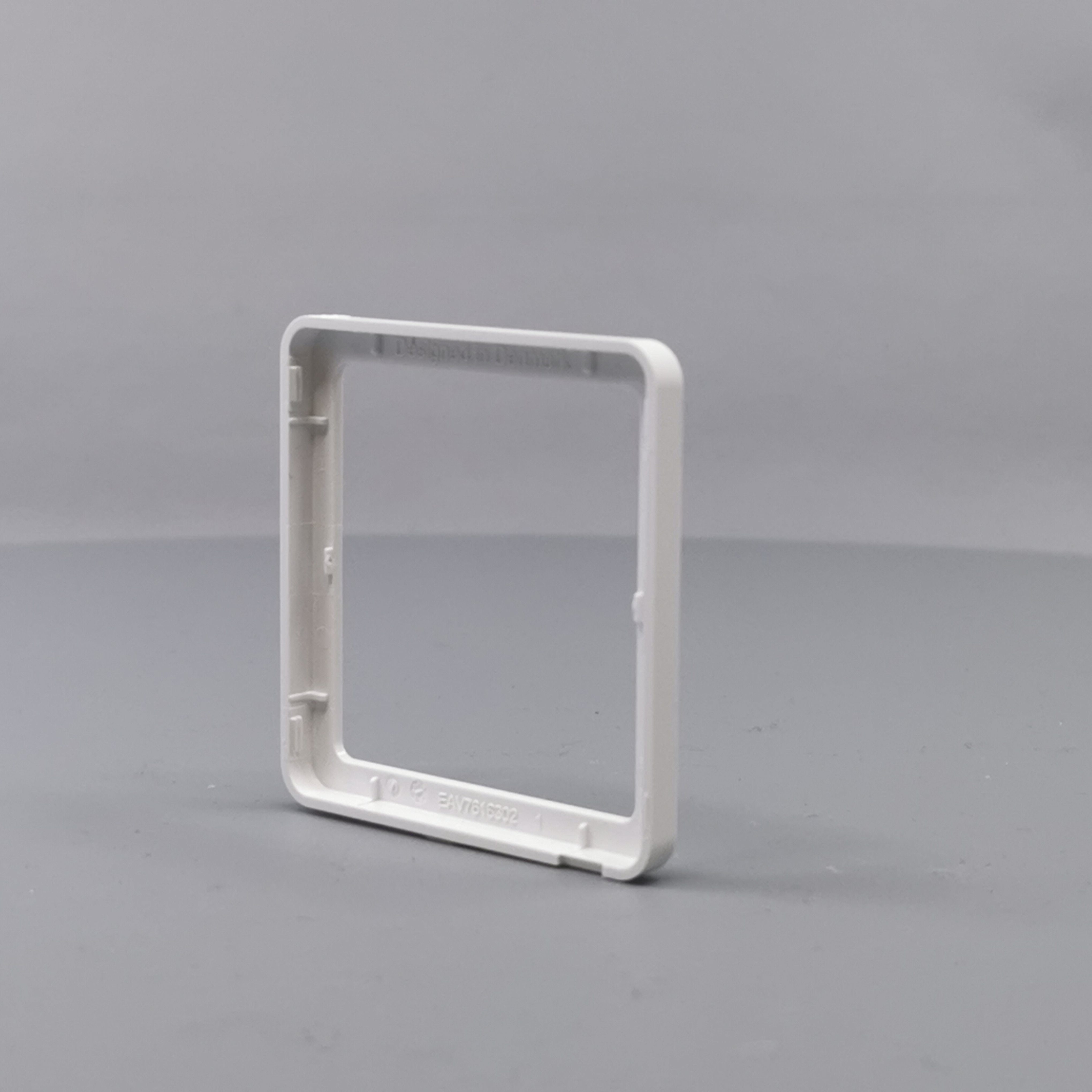 LK Fuga ramme SLIM 55 1m - hvid