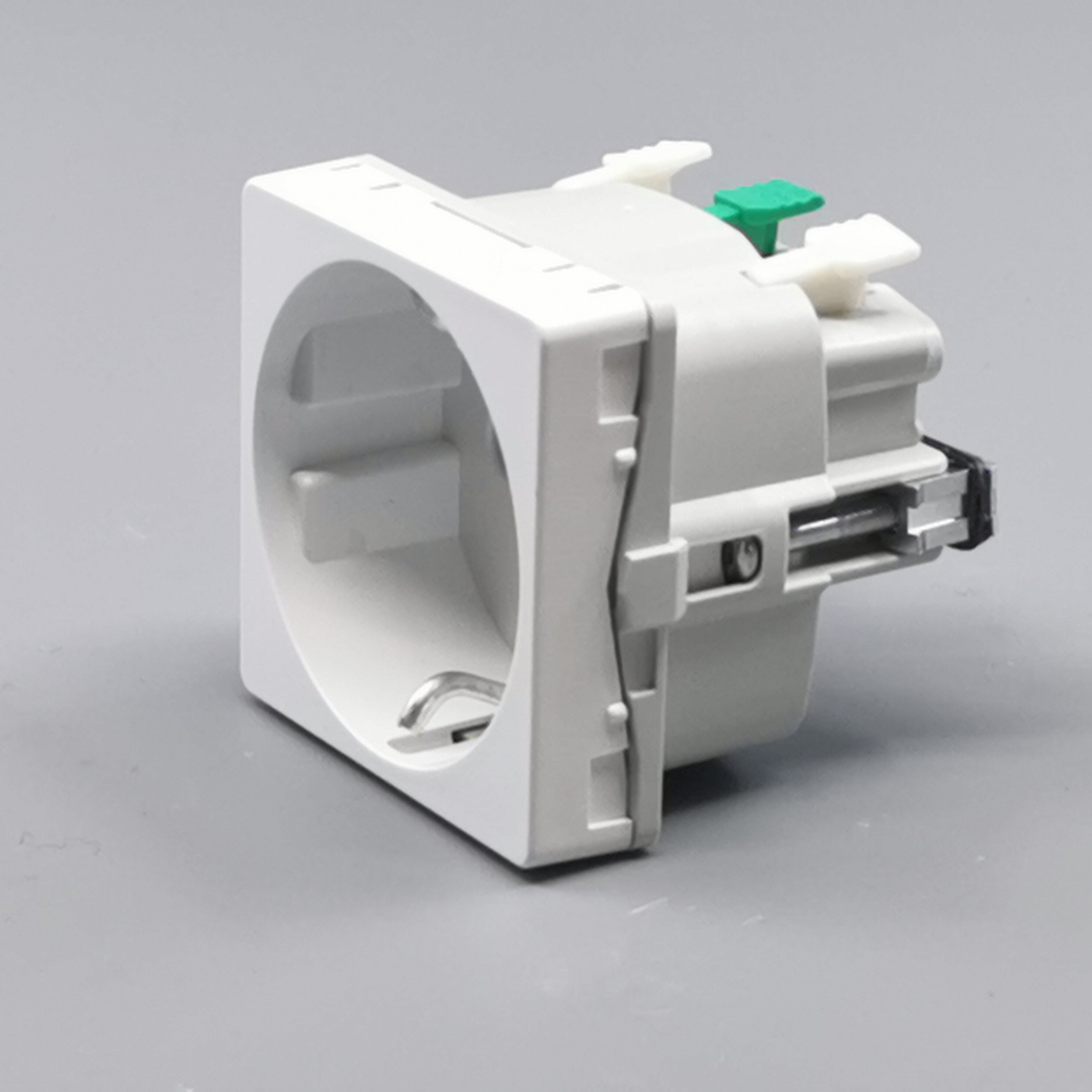 LK Fuga stikkontakt med sidejord 1m - hvid