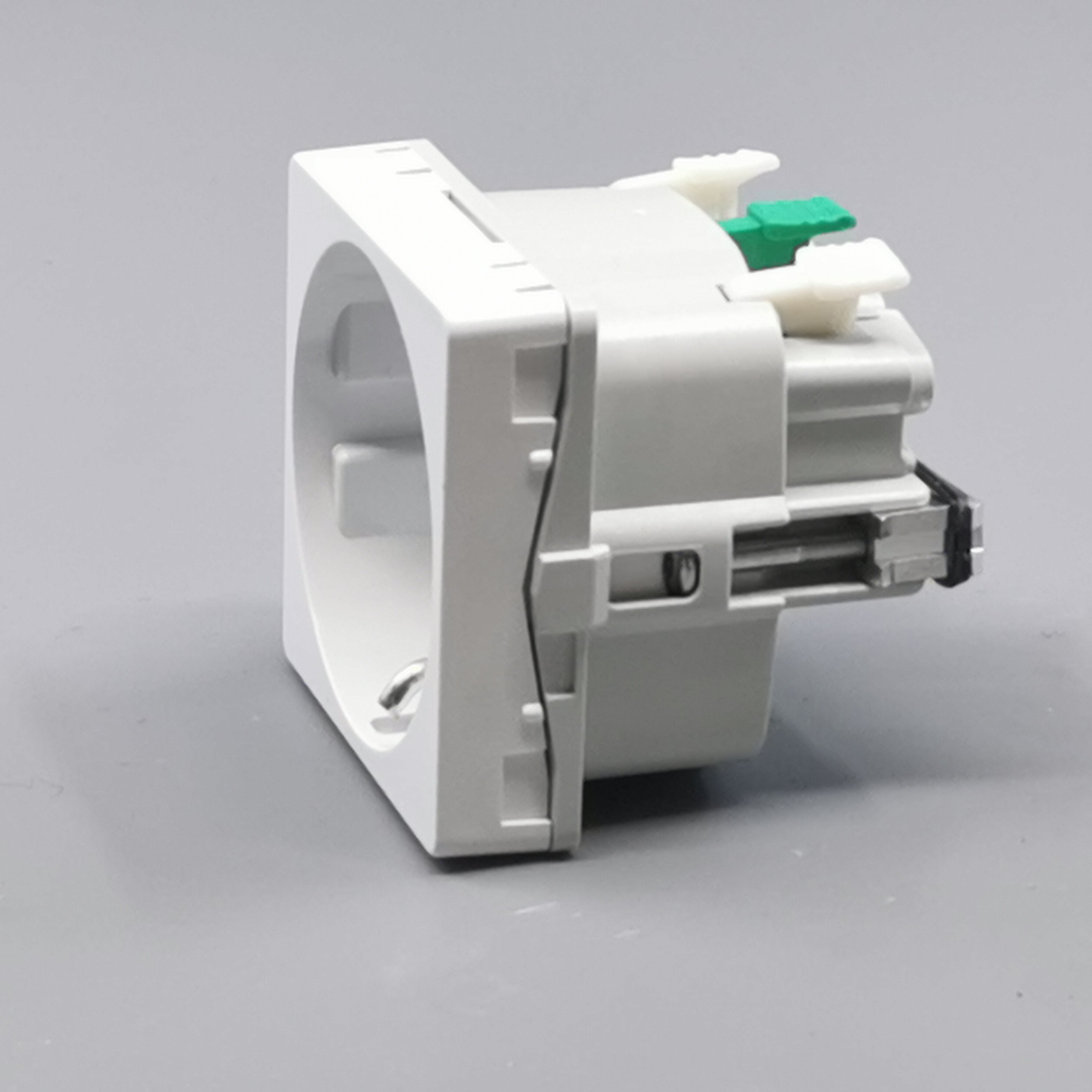 LK Fuga stikkontakt med sidejord 1m - hvid