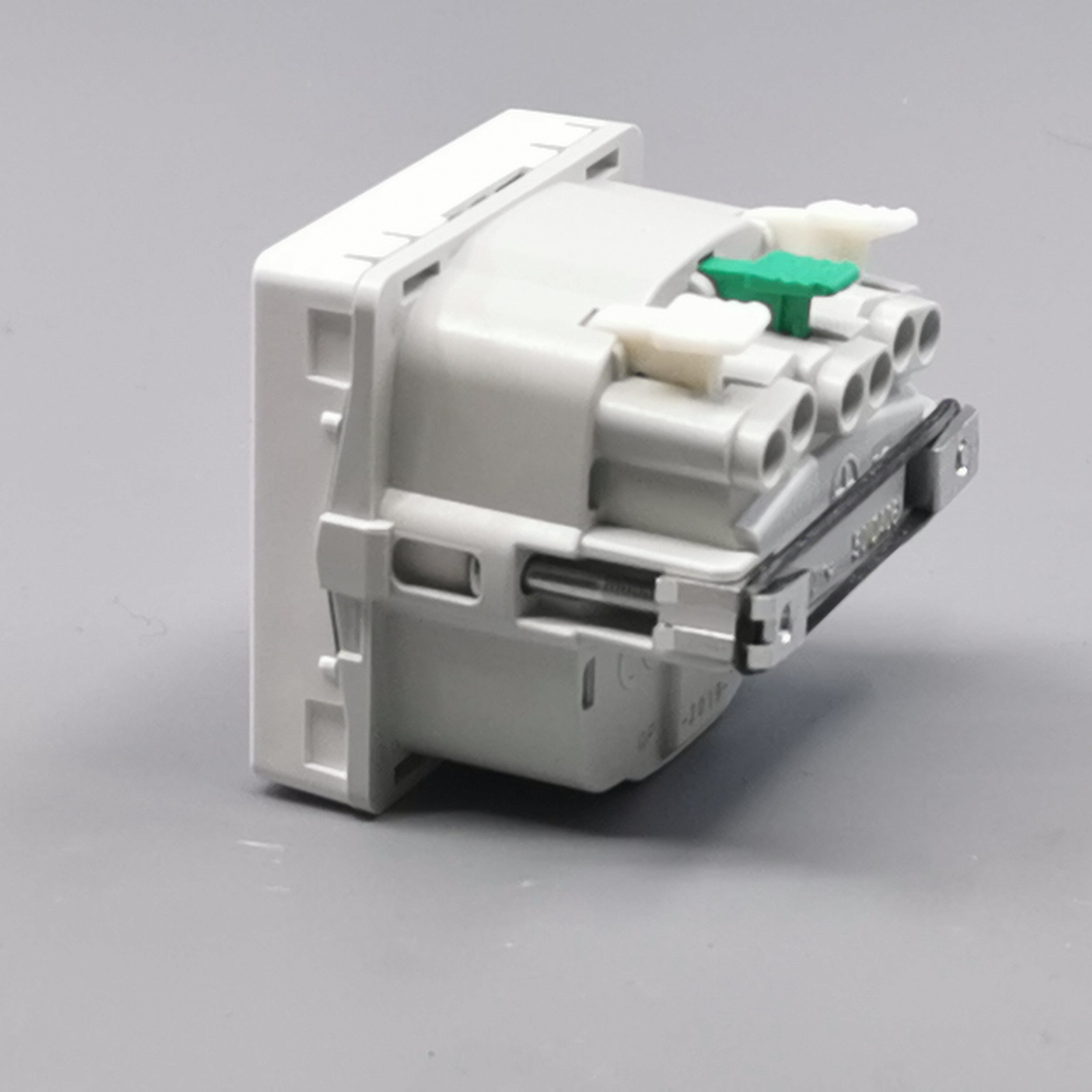 LK Fuga stikkontakt med sidejord 1m - hvid