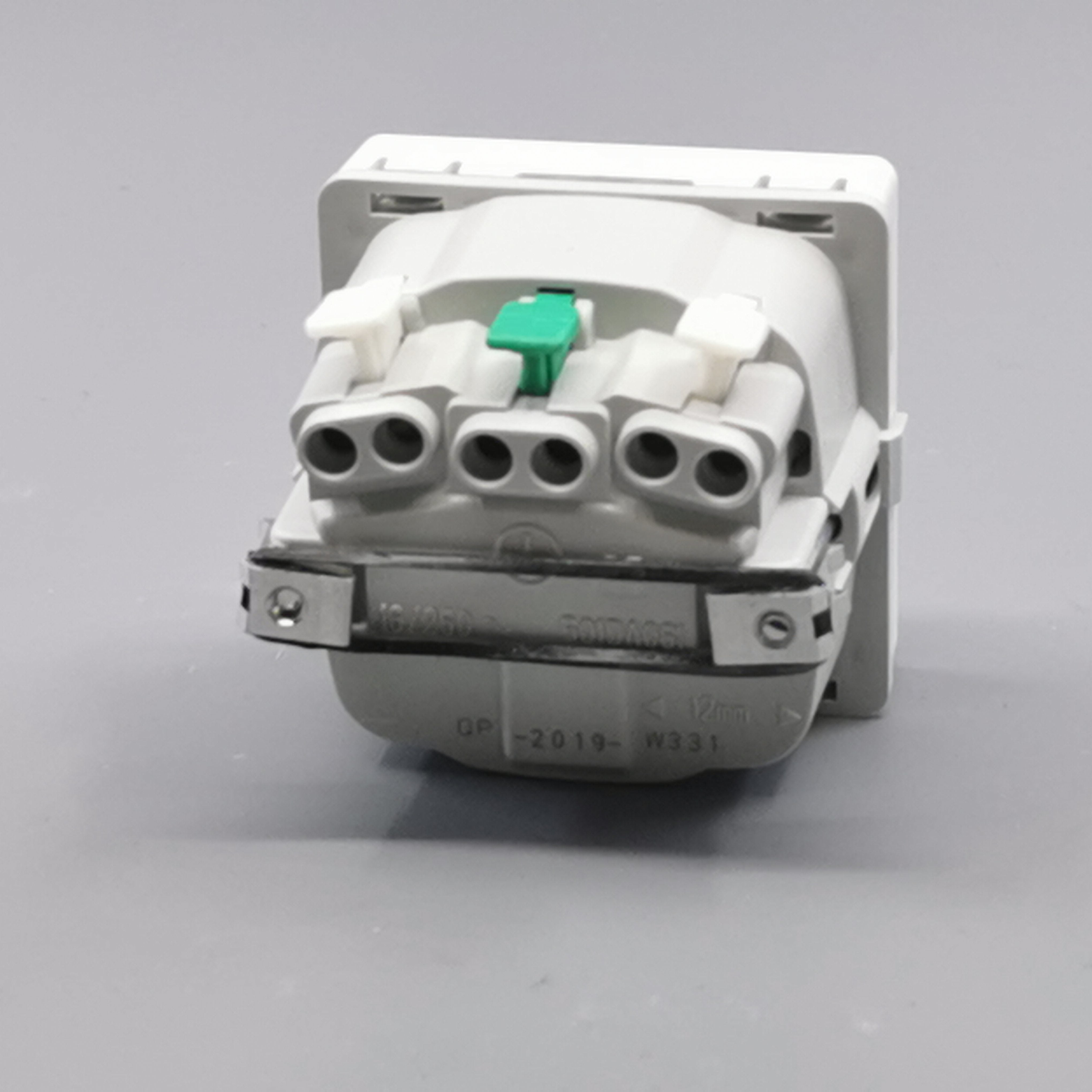 LK Fuga stikkontakt med sidejord 1m - hvid