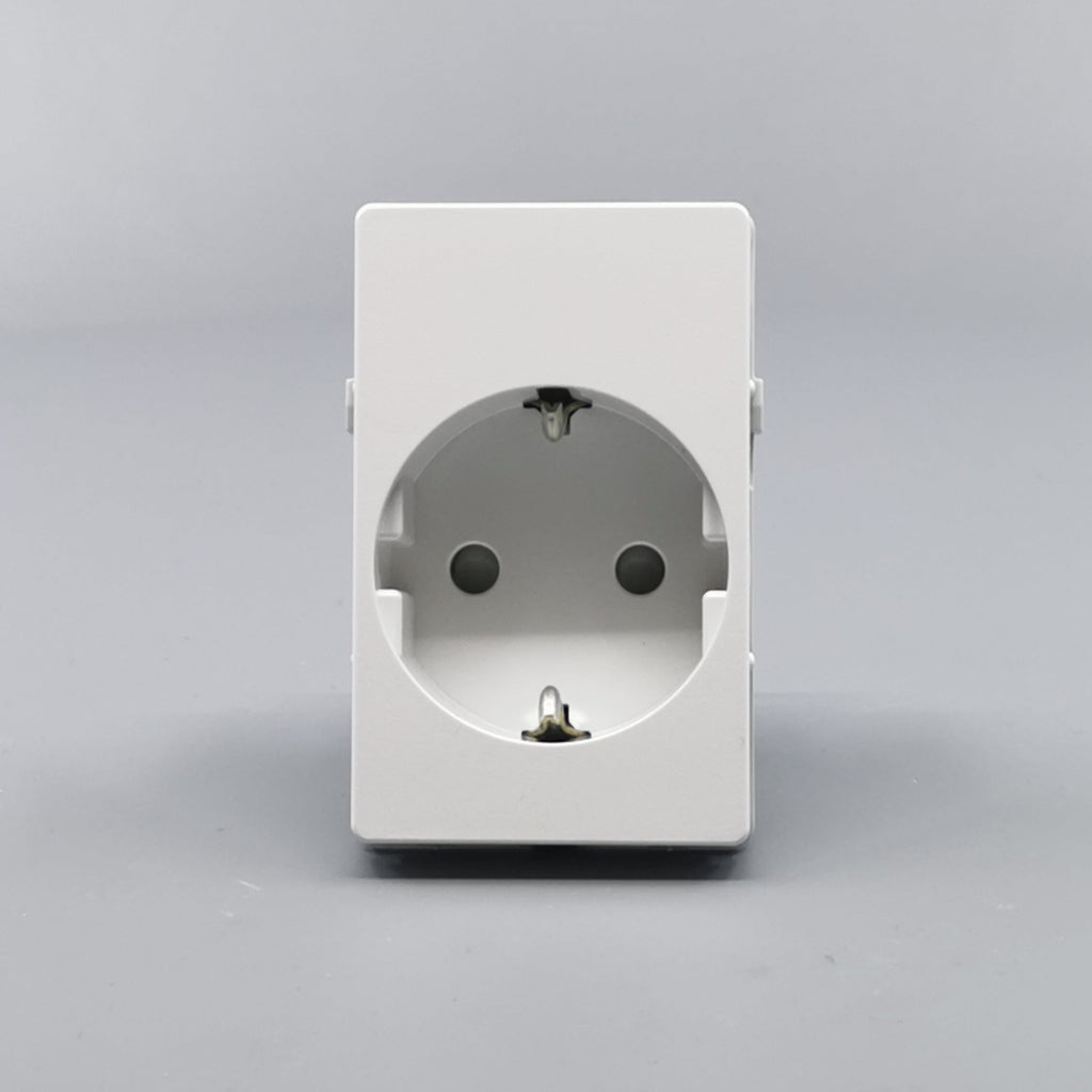 LK Fuga stikkontakt med sidejord 1½m - hvid