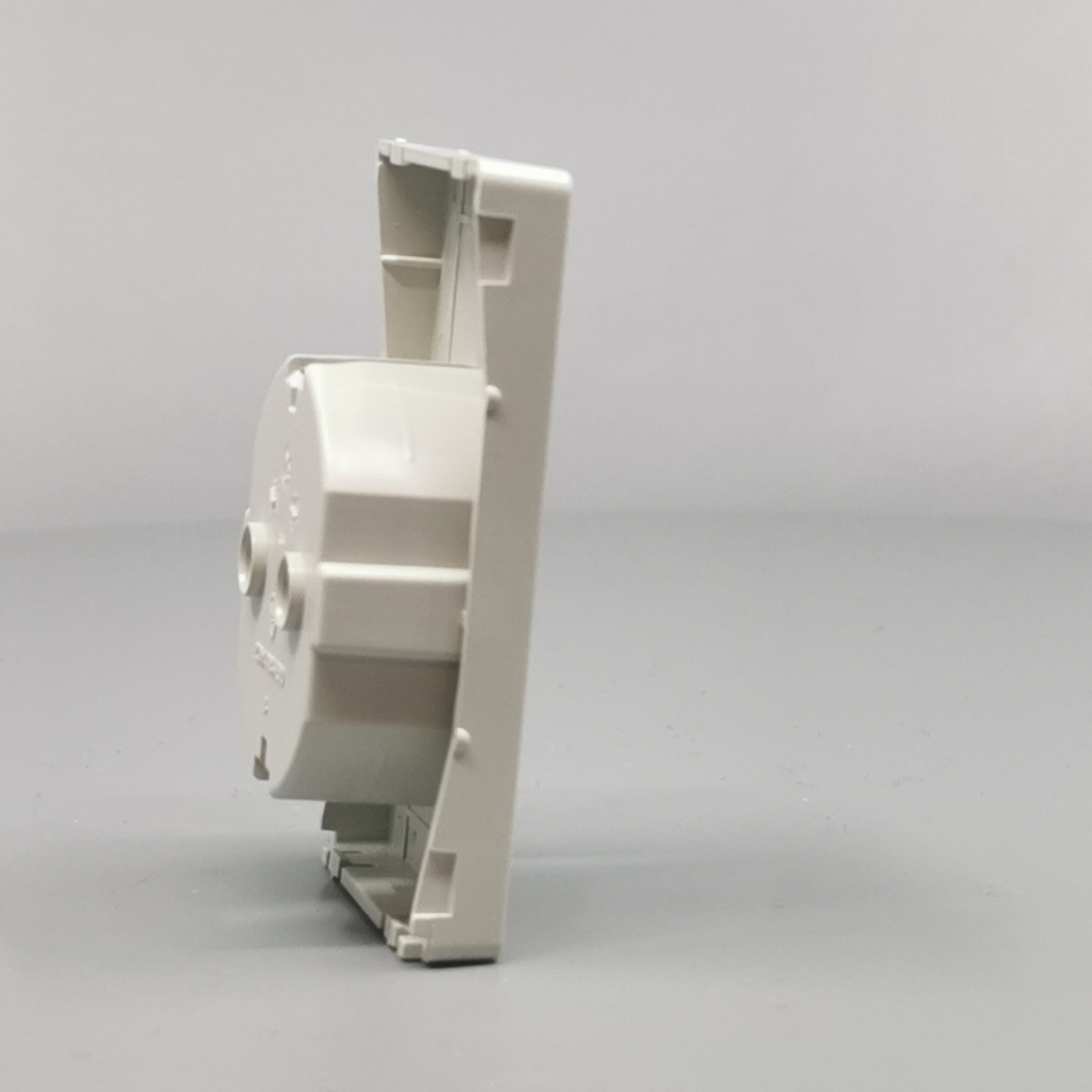 LK Fuga afdækning til 1½m stikkontakt med sidejord - lysegrå