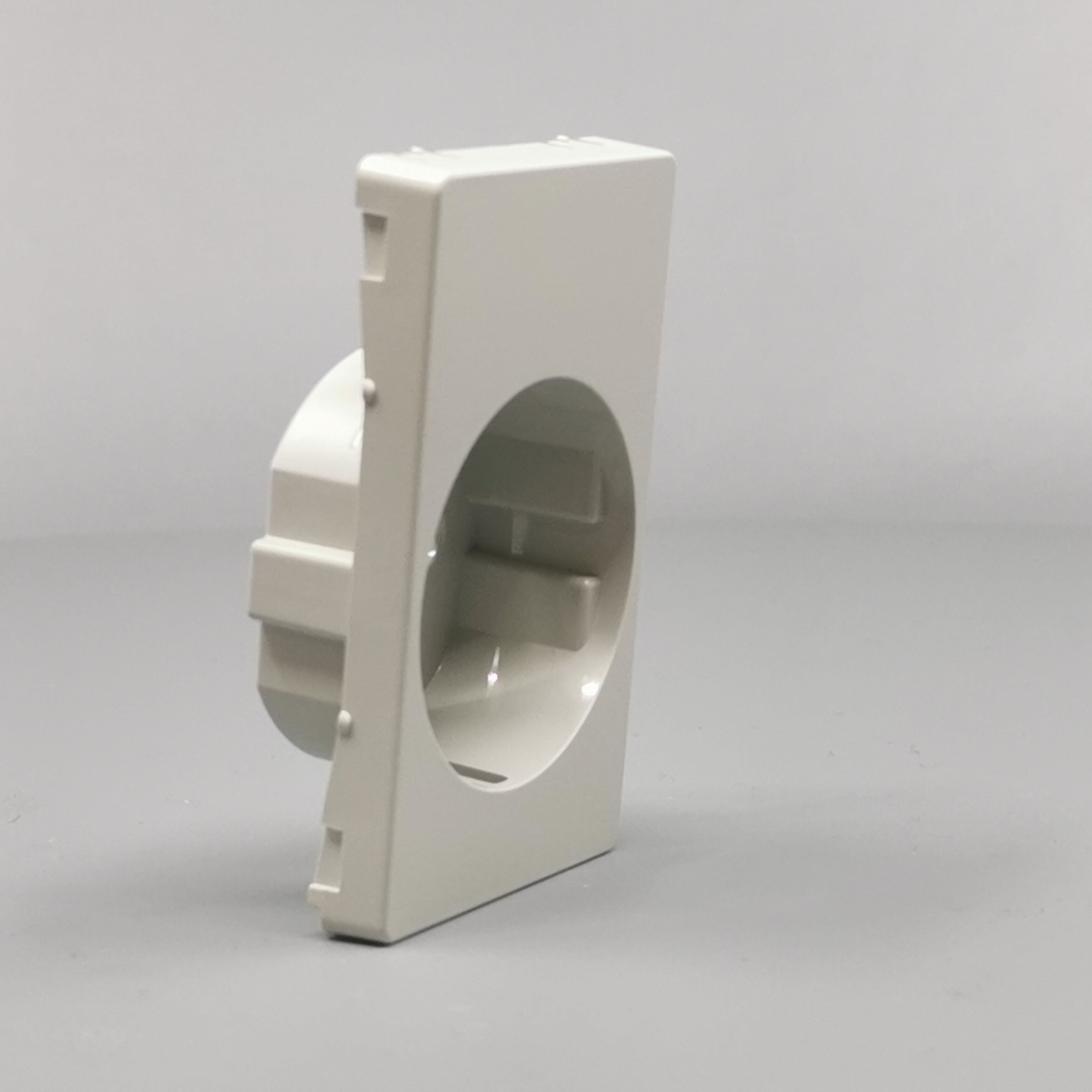 LK Fuga afdækning til 1½m stikkontakt med sidejord - lysegrå