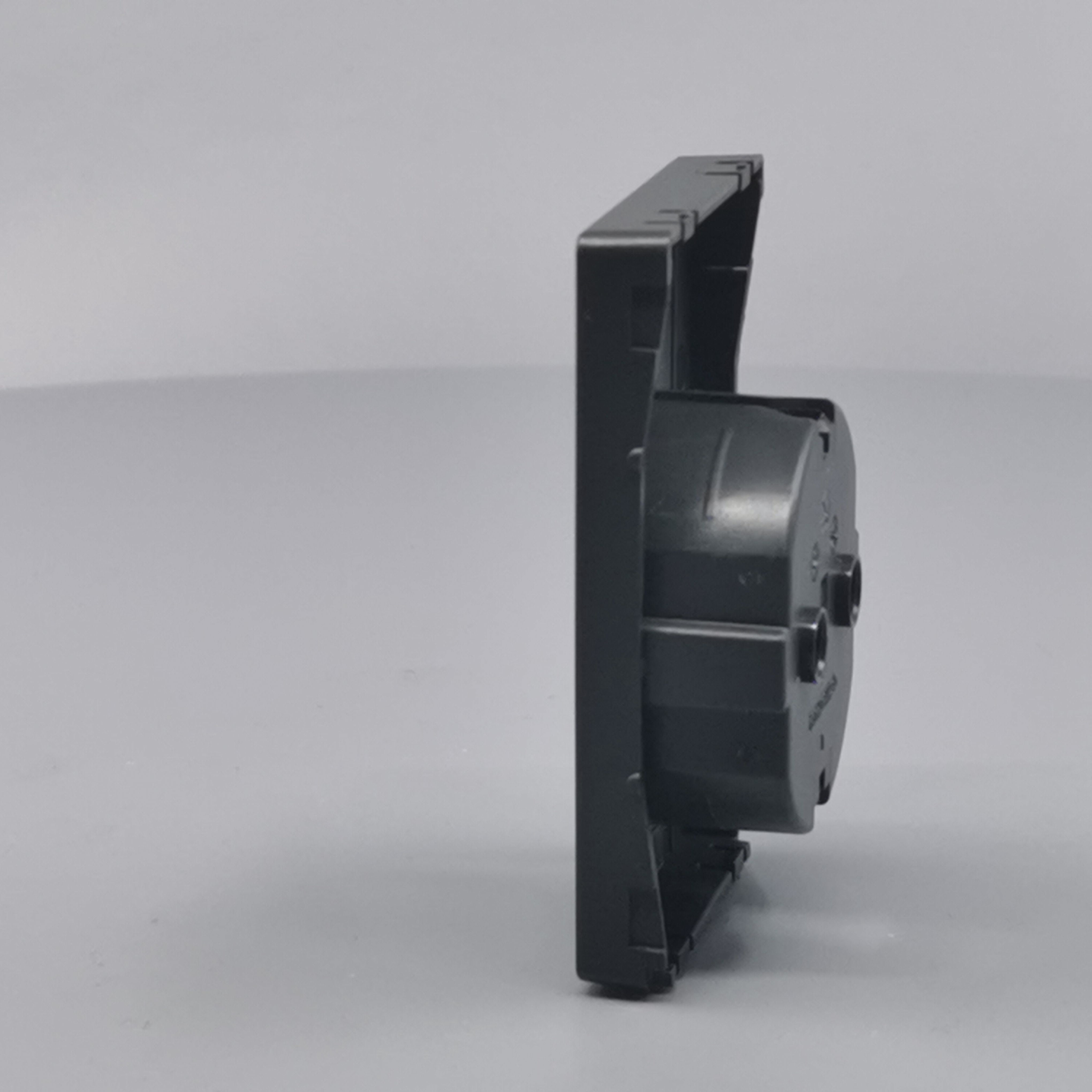 LK Fuga afdækning til 1½m stikkontakt med sidejord - koksgrå