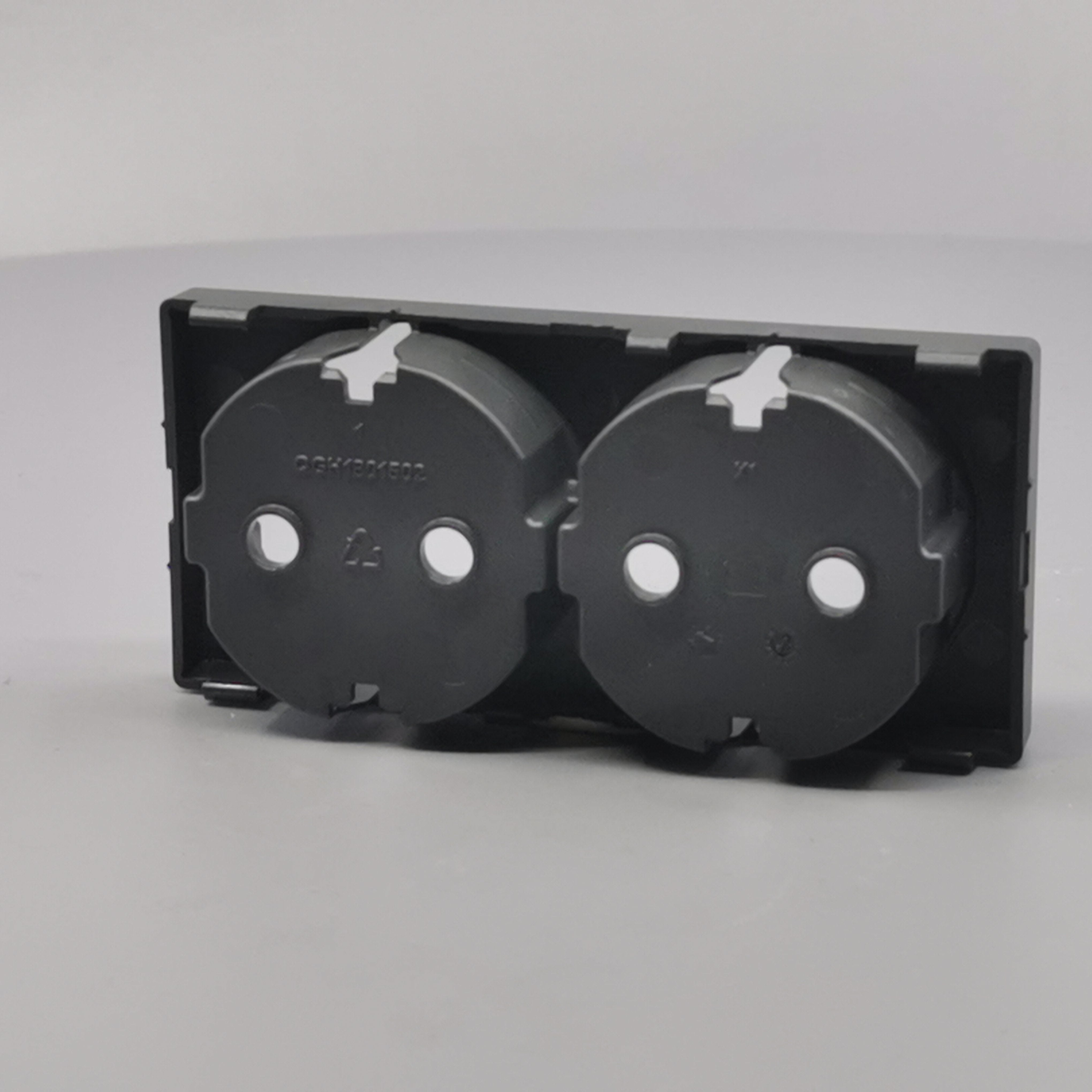 LK Fuga afdækning til 2m stikkontakt med sidejord - koksgrå