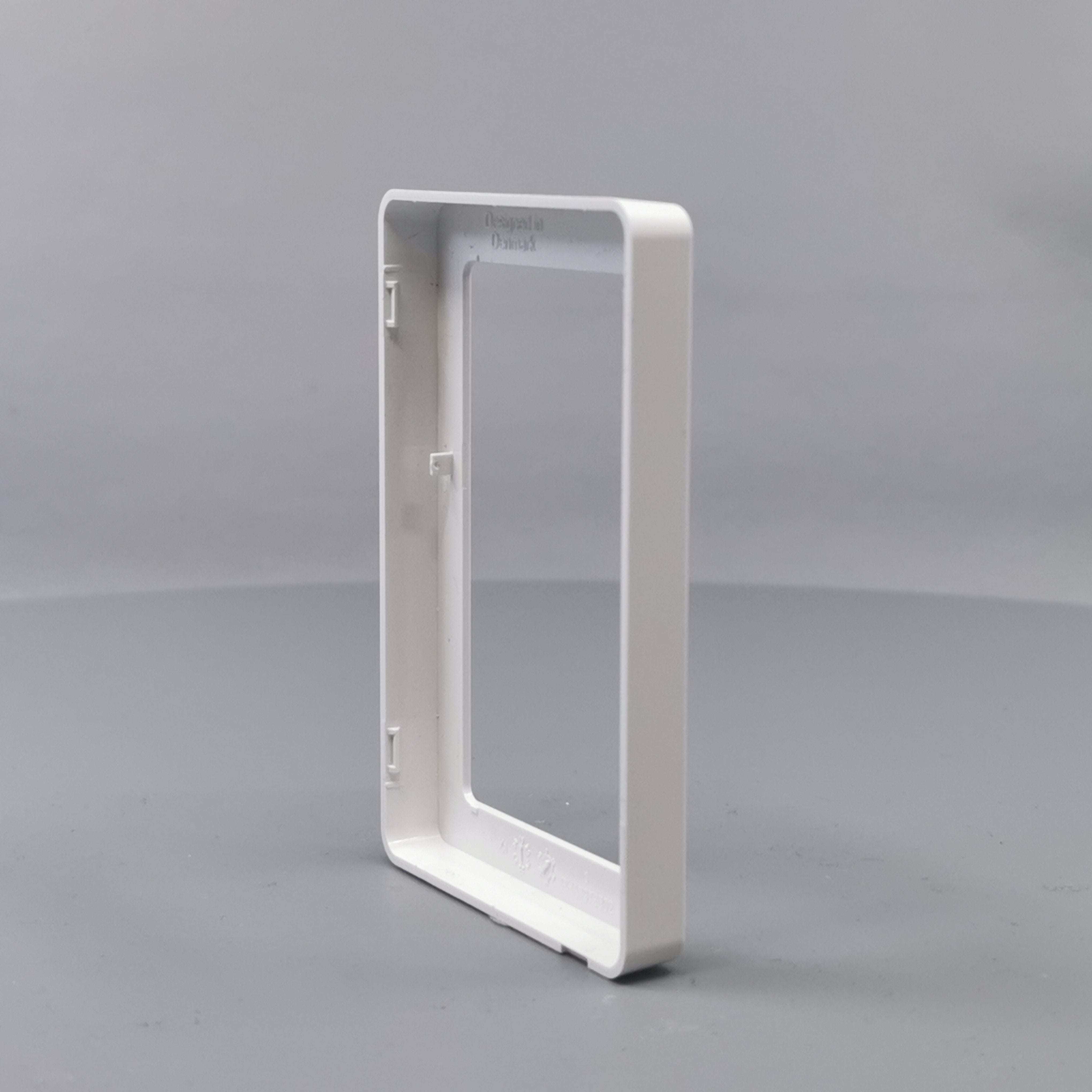 LK Fuga ramme BASE 63 2m - hvid