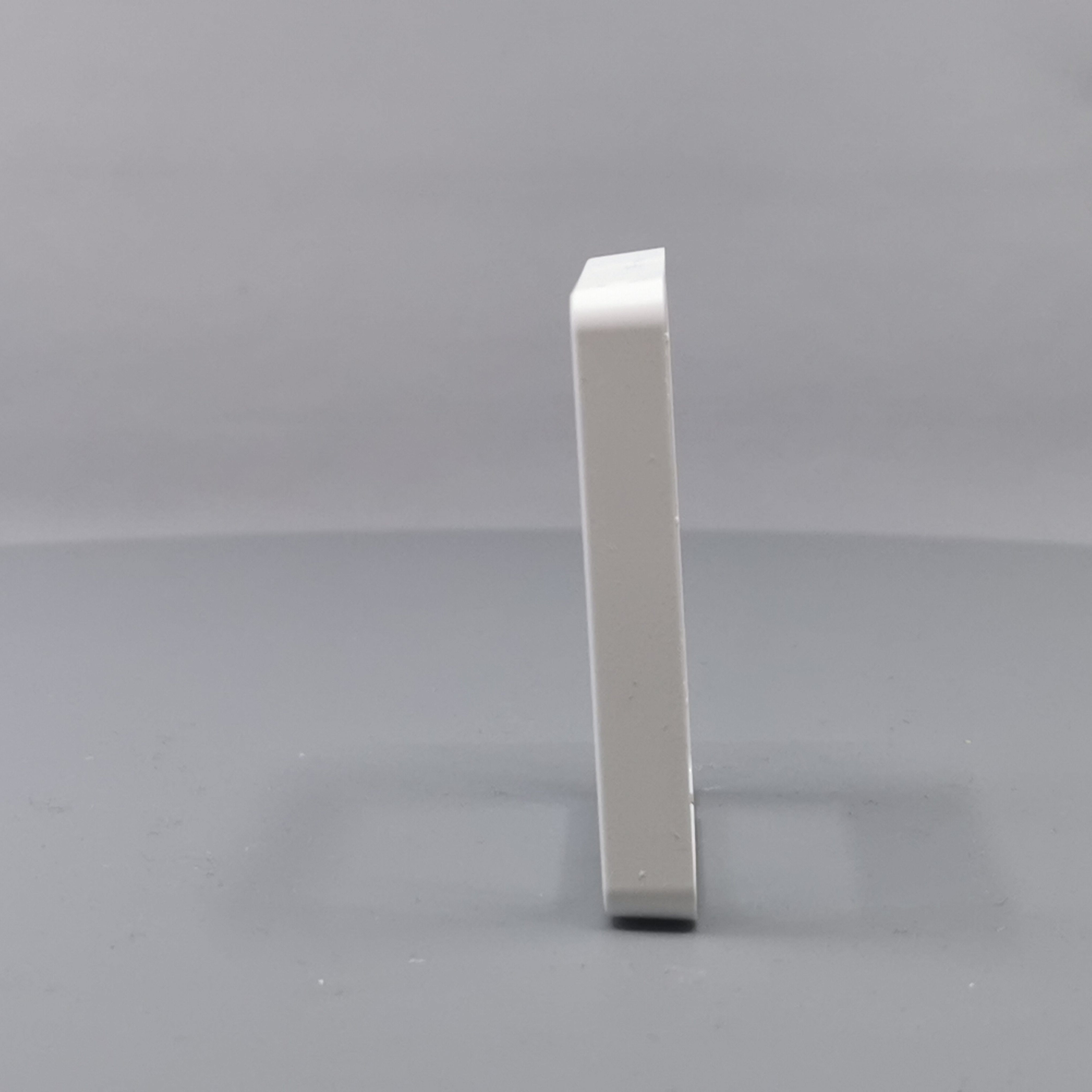 LK Fuga ramme BASE 63 1m - hvid