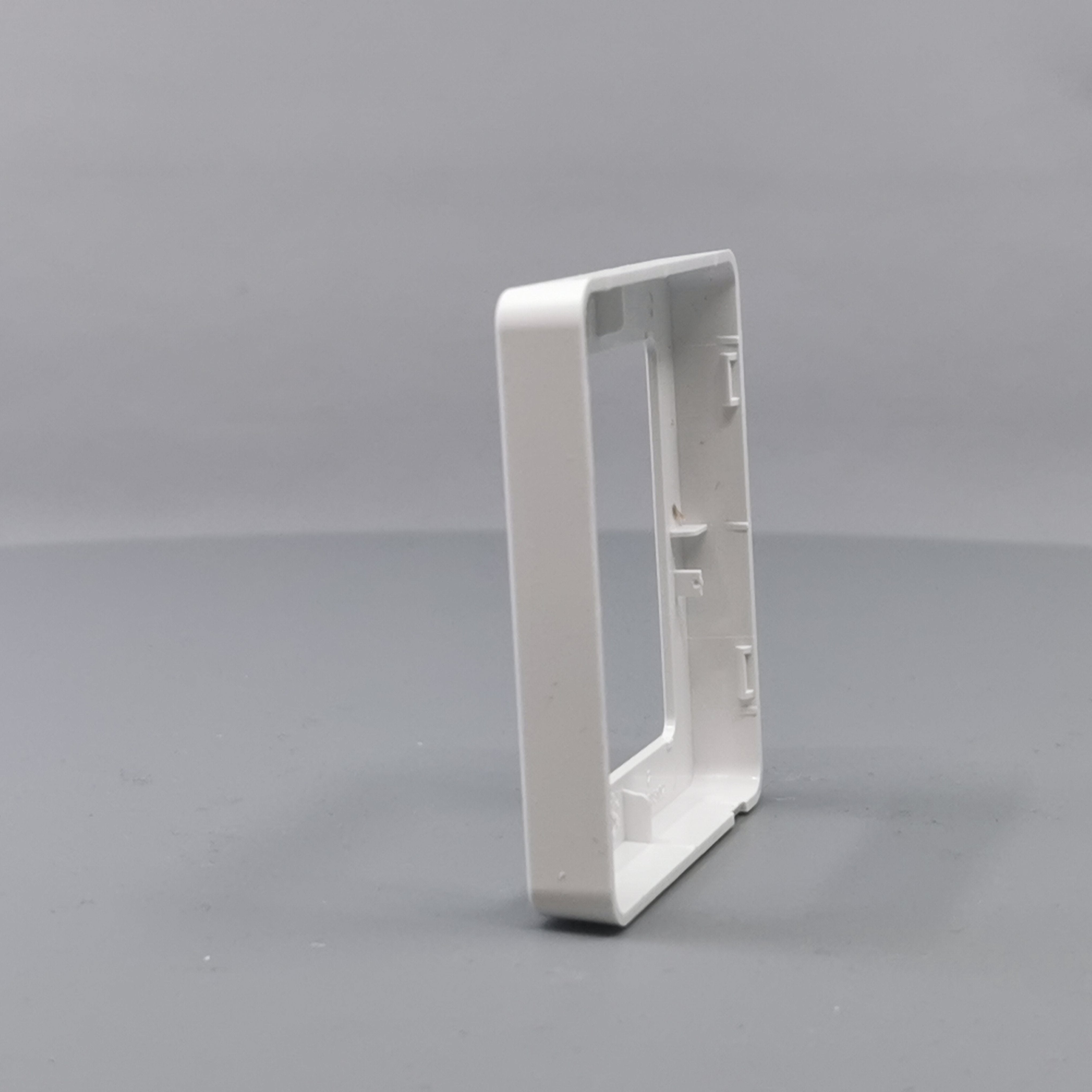 LK Fuga ramme BASE 63 1m - hvid