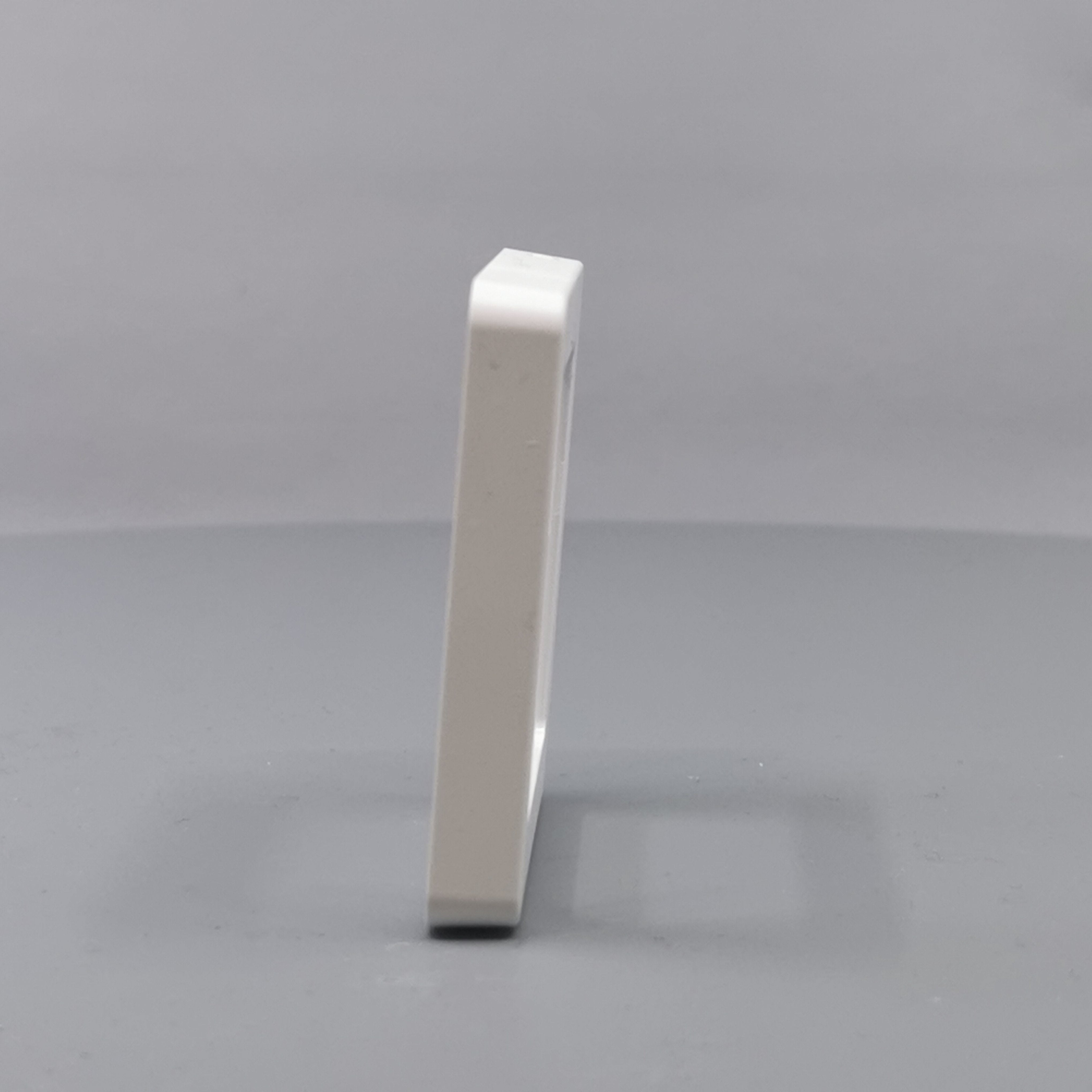 LK Fuga ramme BASE 63 1m - hvid