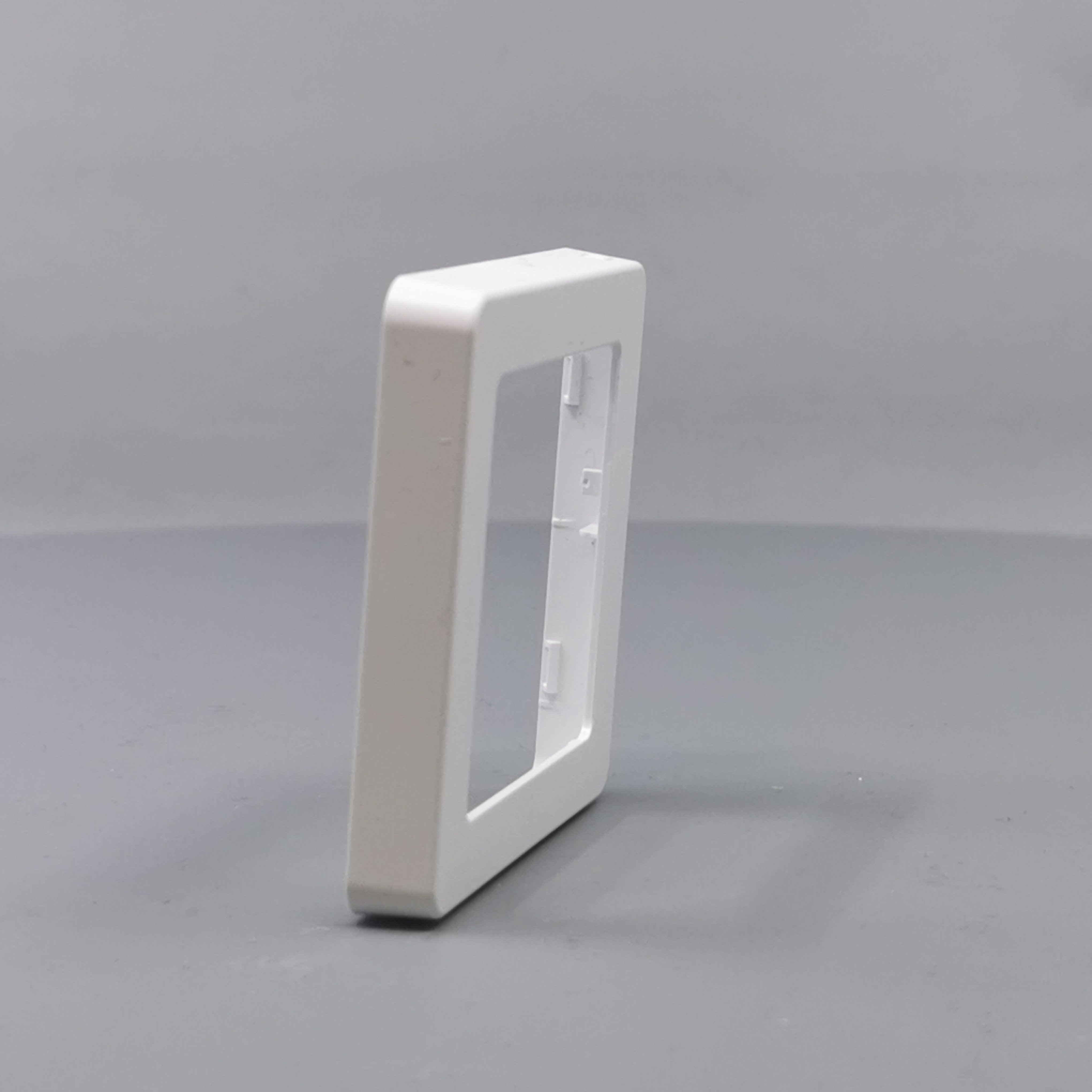 LK Fuga ramme BASE 63 1m - hvid