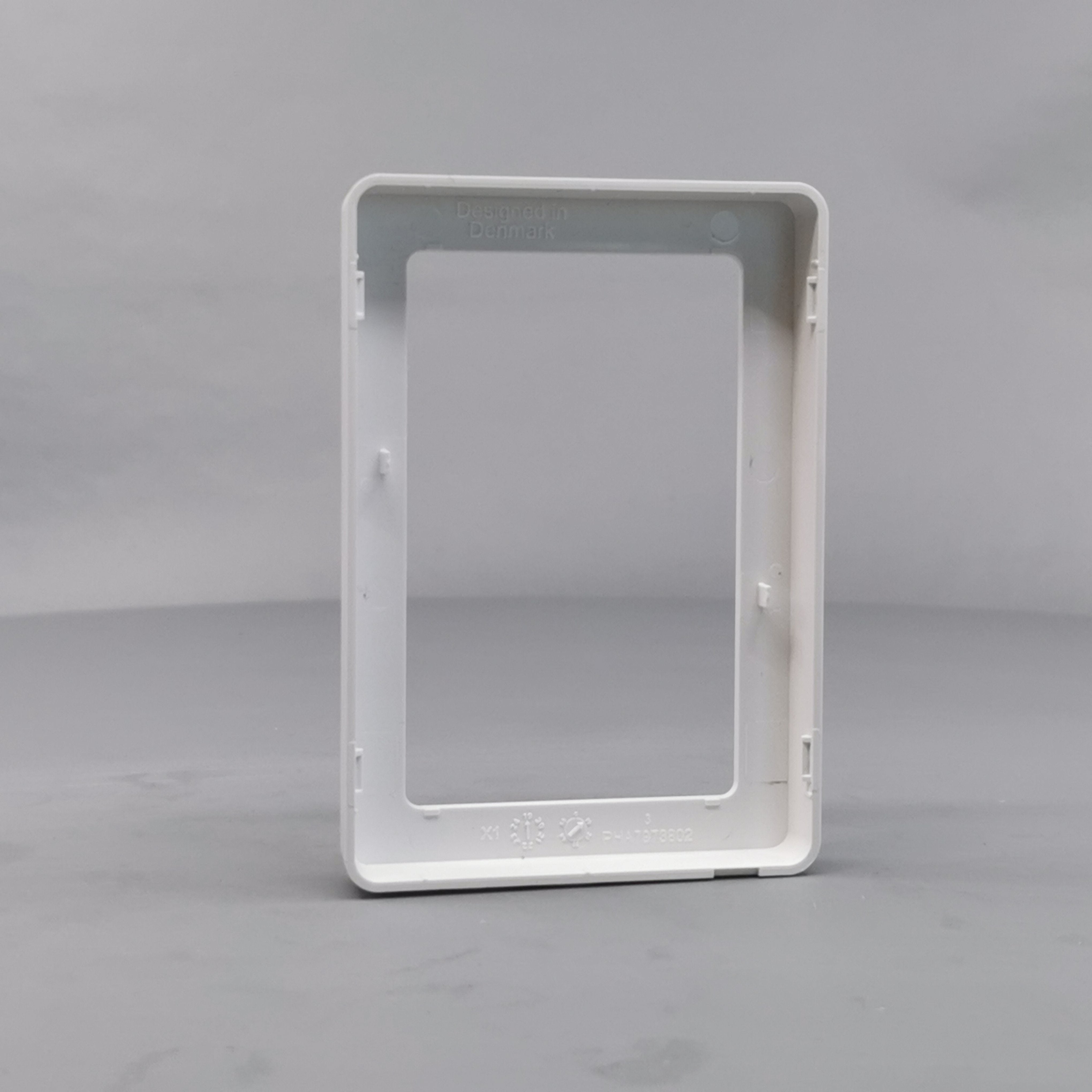 LK Fuga ramme BASE 63 1½m - hvid