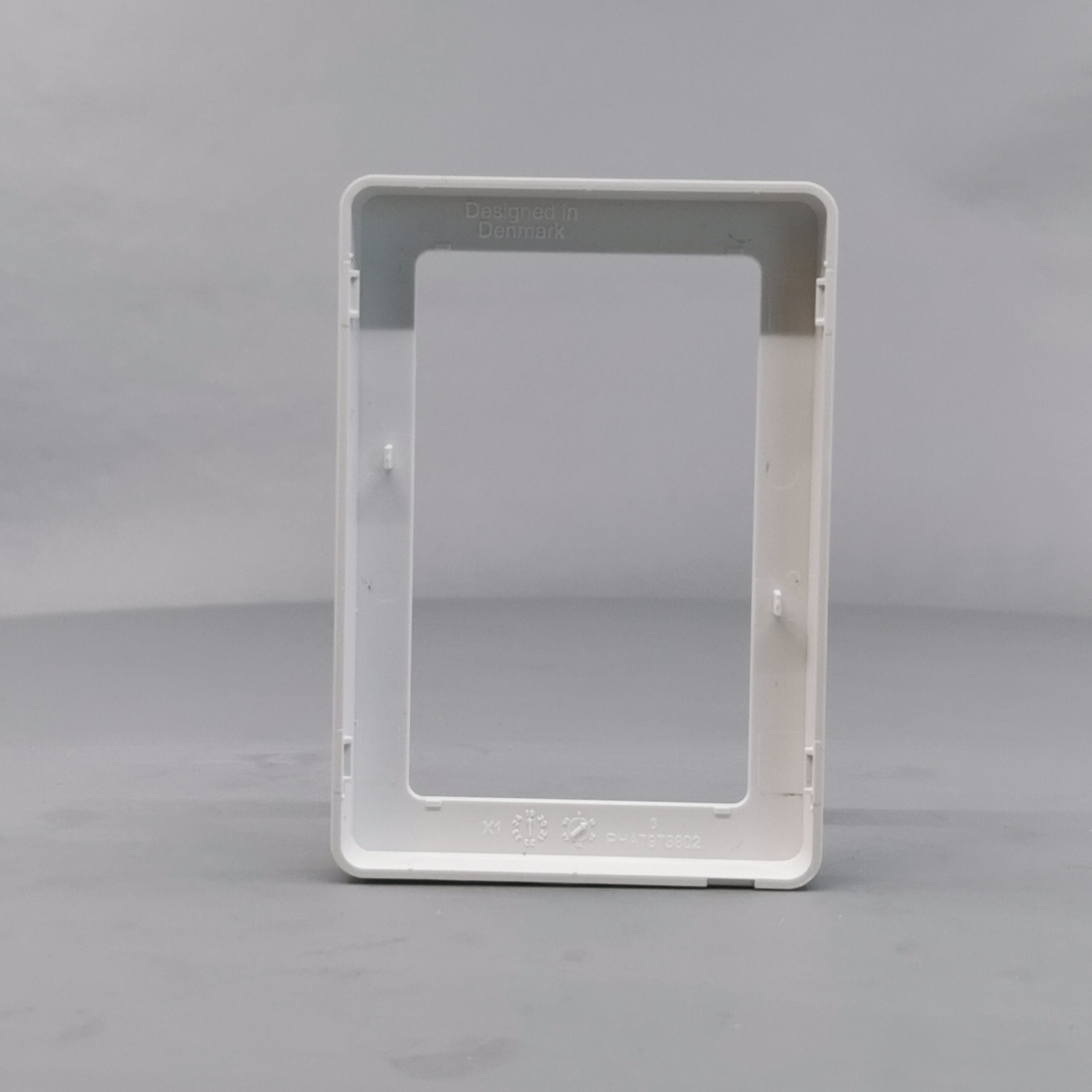 LK Fuga ramme BASE 63 1½m - hvid