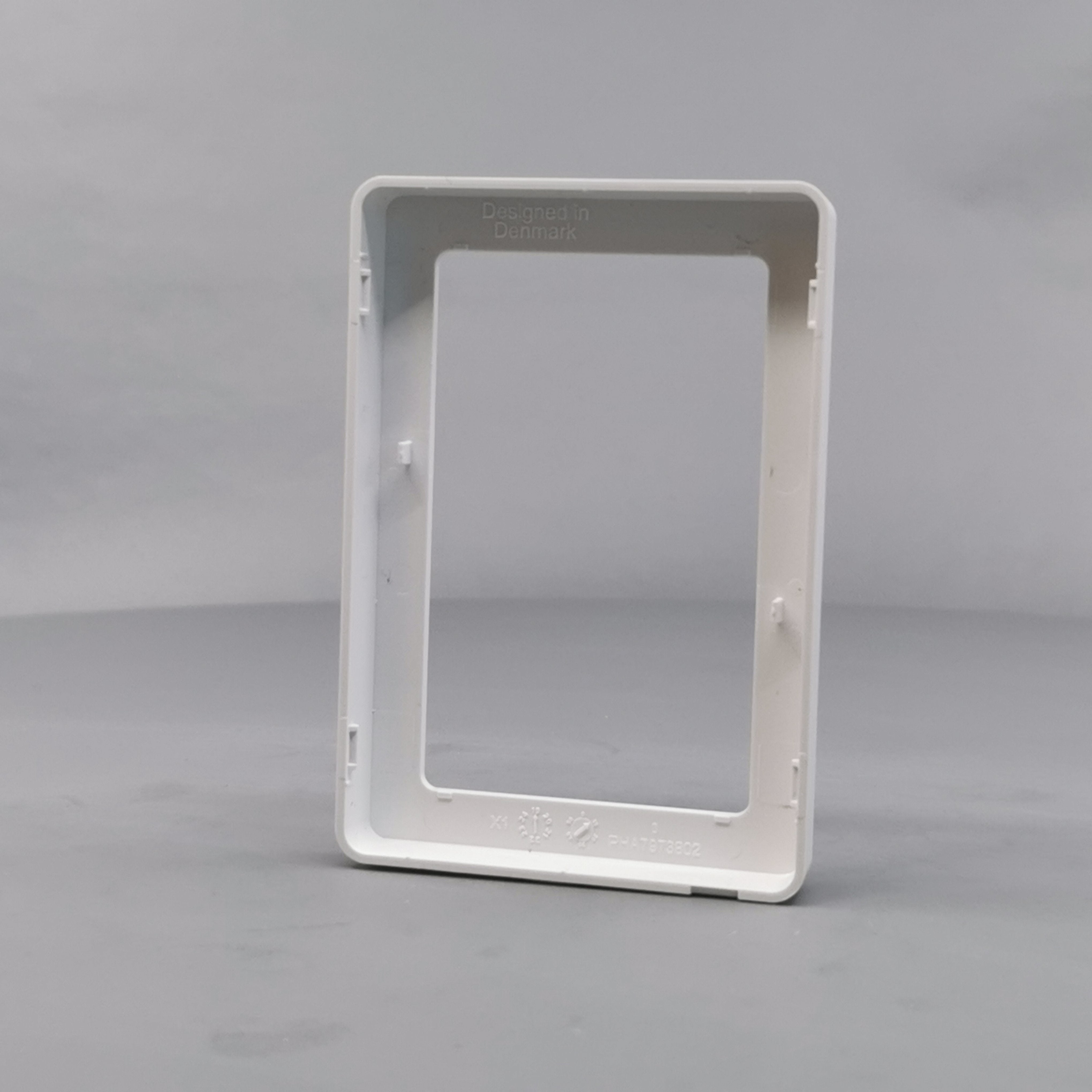 LK Fuga ramme BASE 63 1½m - hvid