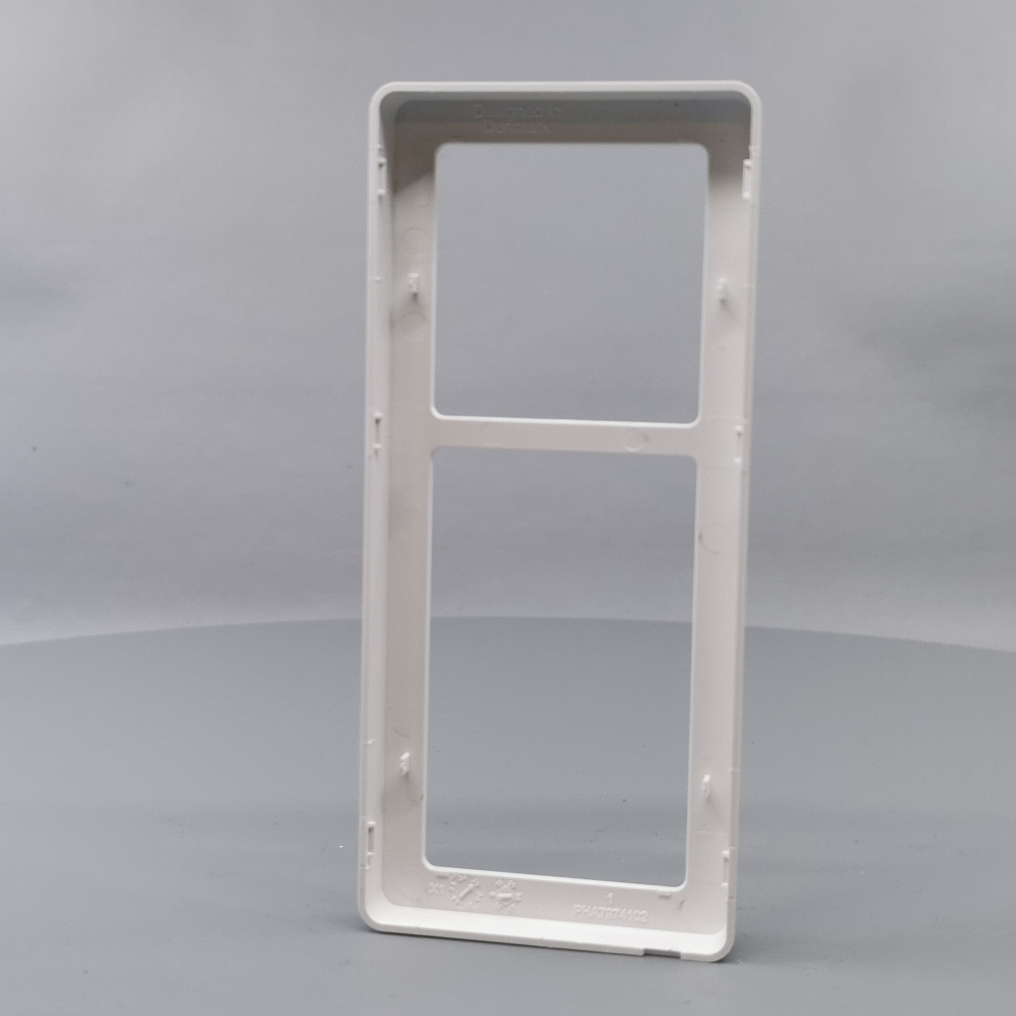 LK Fuga ramme BASE 63 2½m - hvid