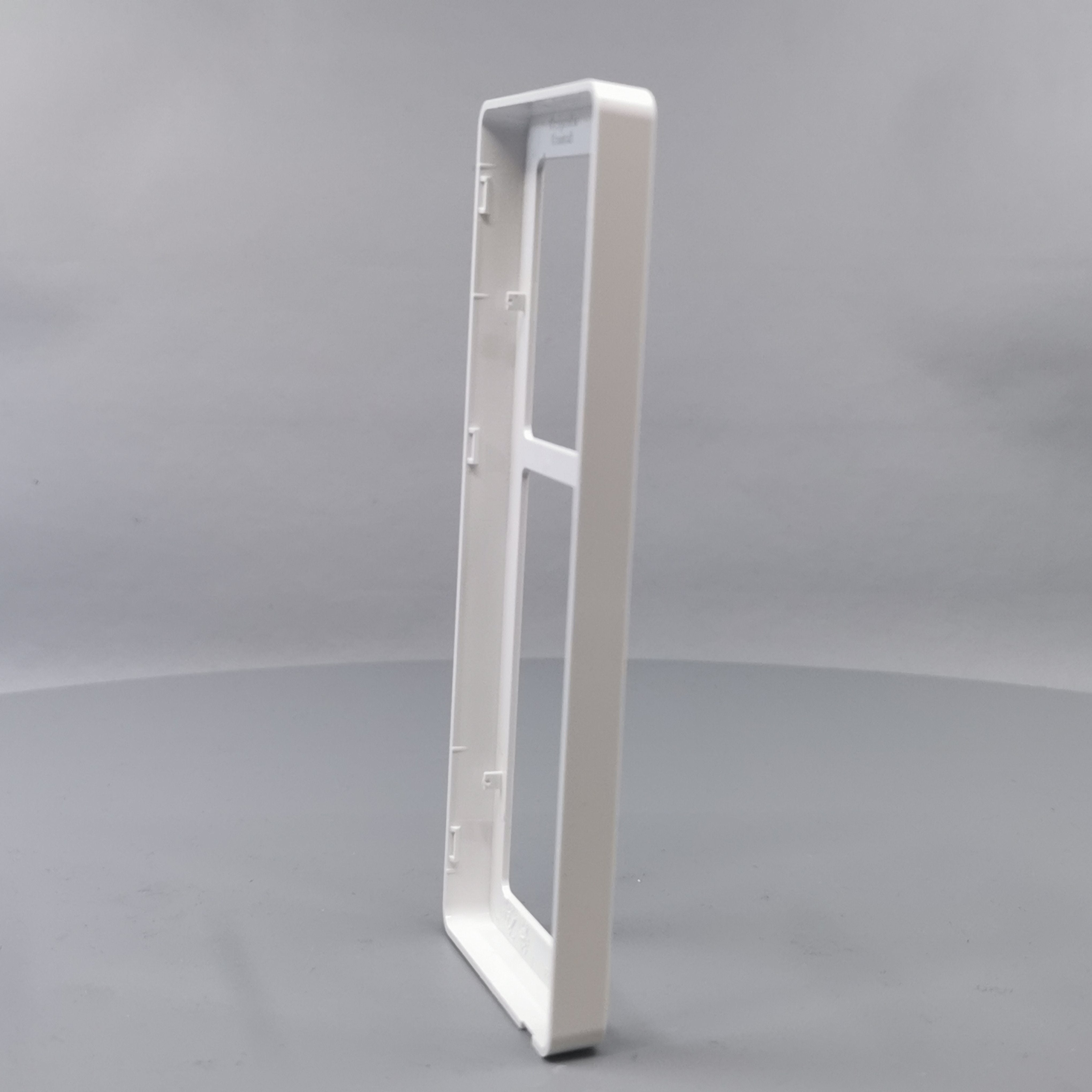 LK Fuga ramme BASE 63 2½m - hvid