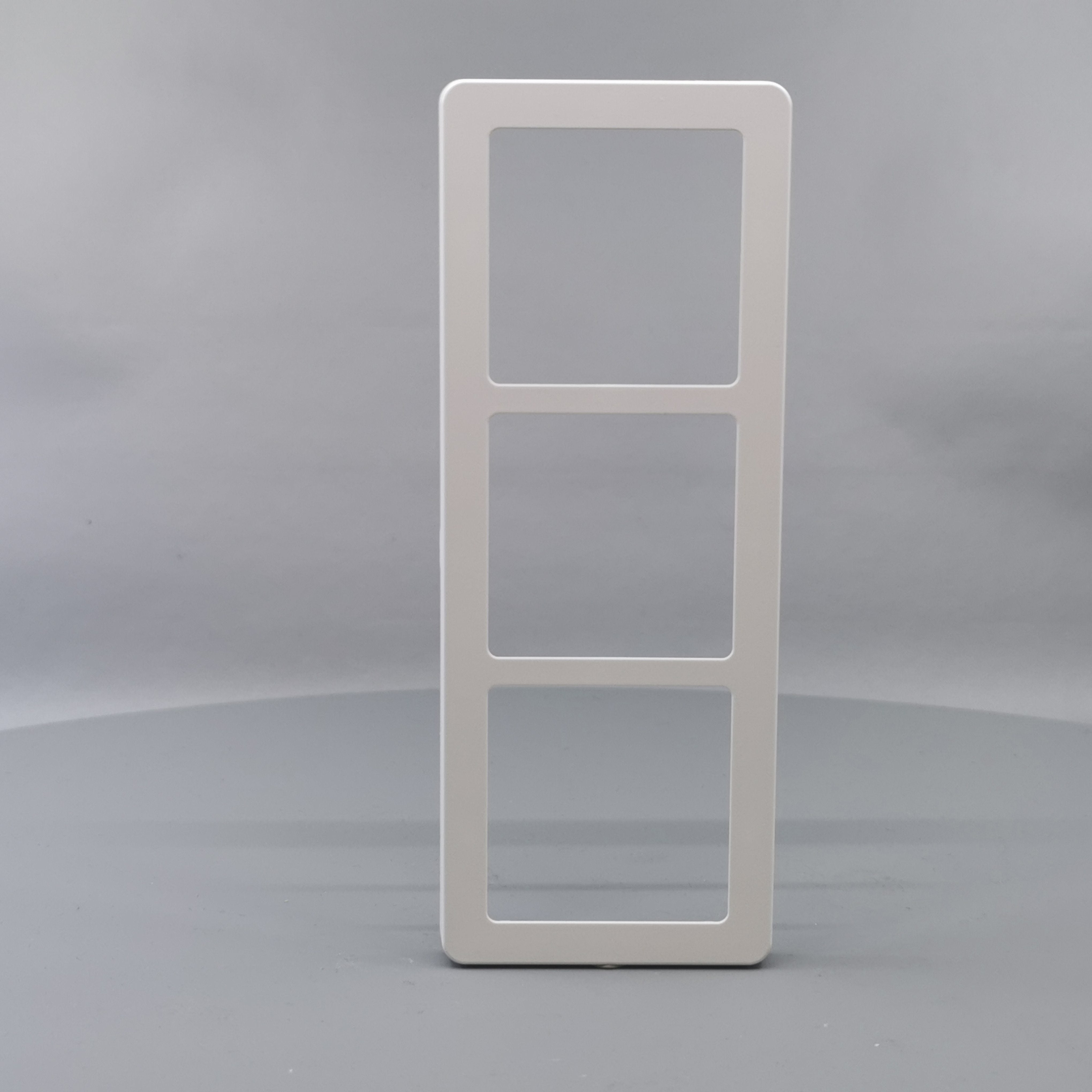 LK Fuga ramme BASE 63 3x1m - hvid